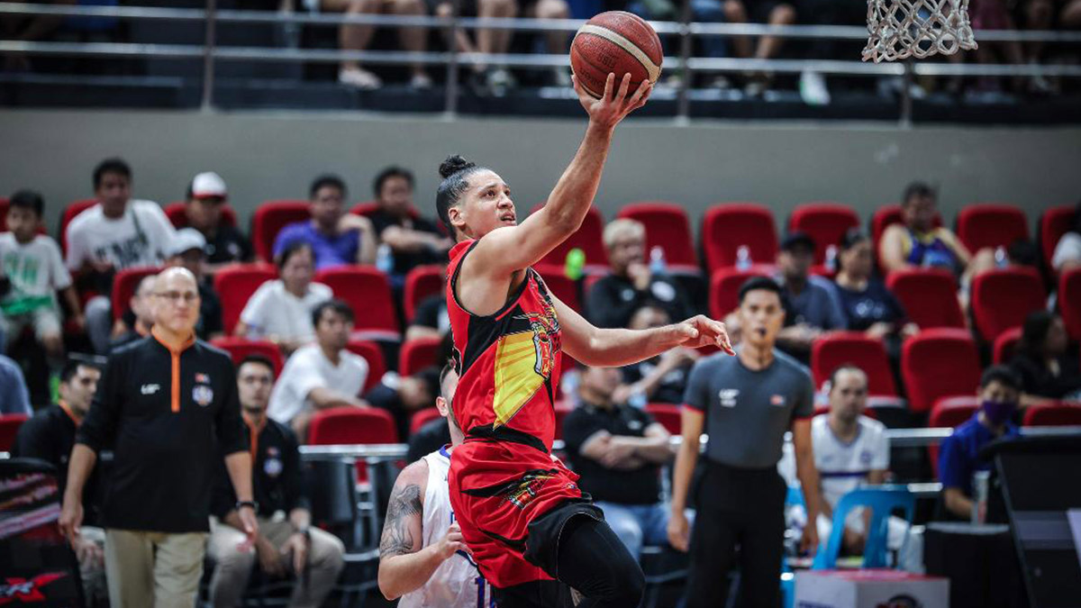 Marcio Lassiter is more focused on the Beermen’s title bid than he is on his chase of a cherished league record. —PBA IMAGES