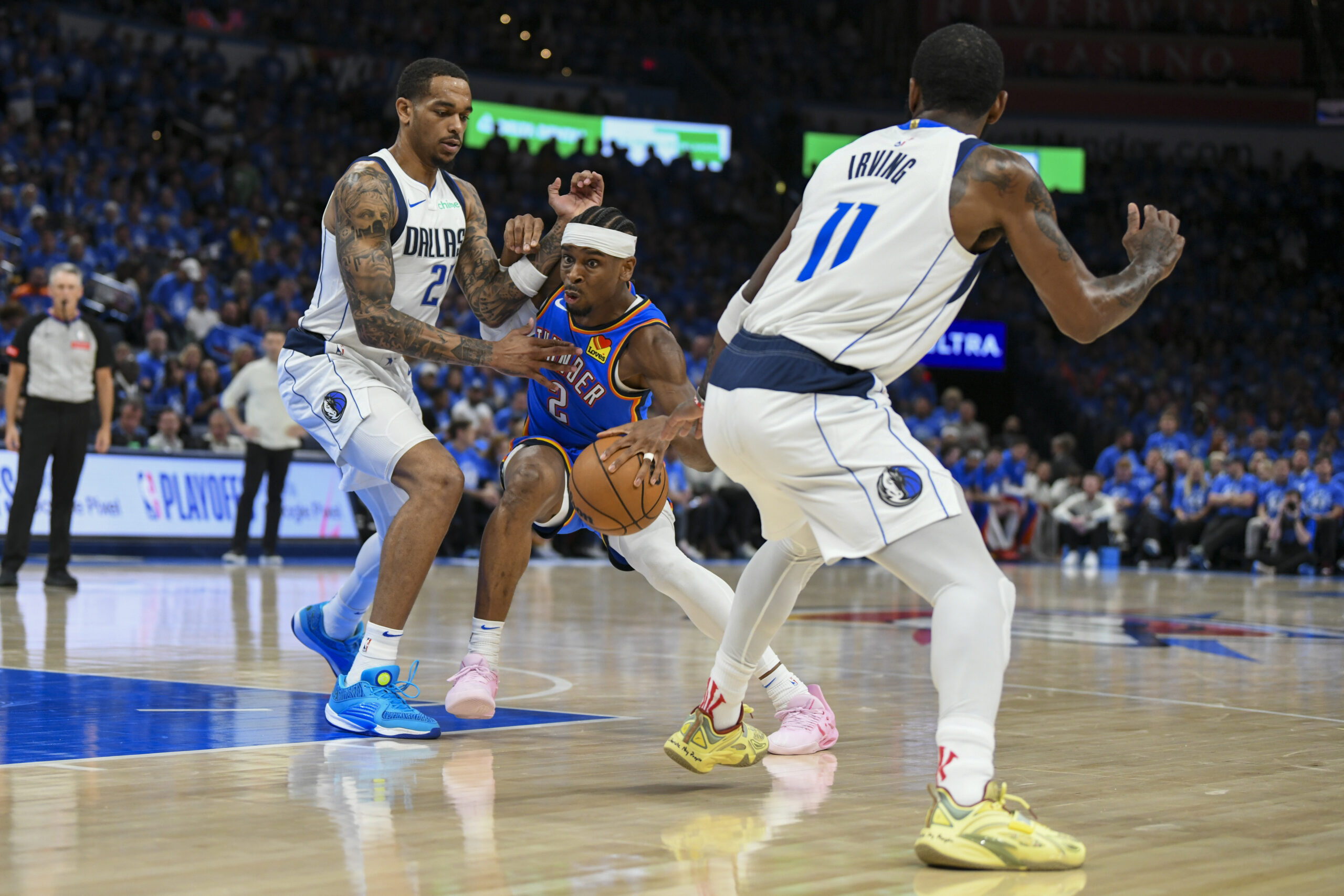 Oklahoma City Thunder guard Shai Gilgeous-Alexander, NBA Playoffs Mavericks vs Thunder