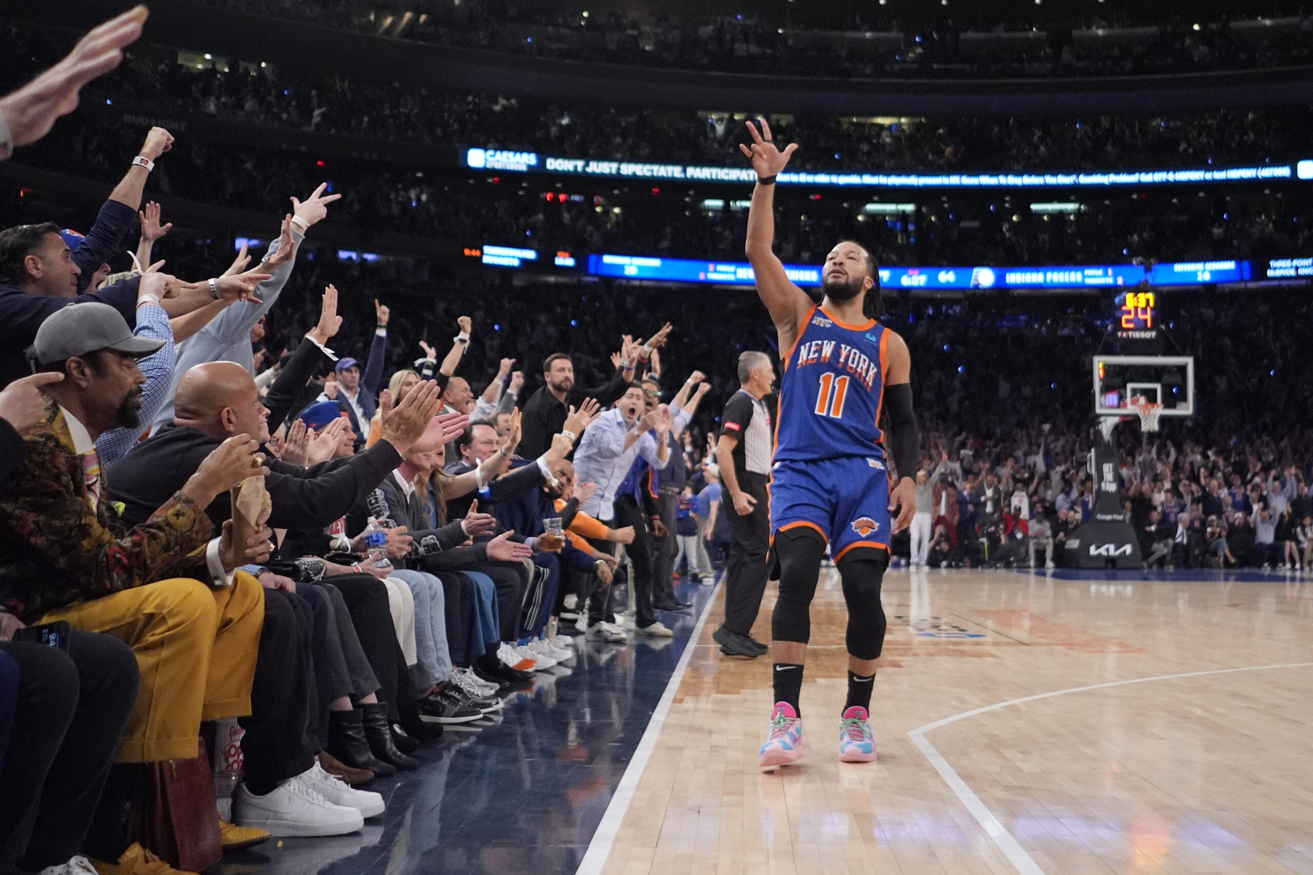 Jalen Brunson 44 points New York Knicks beat Indiana Pacers Game 5 NBA playoffs