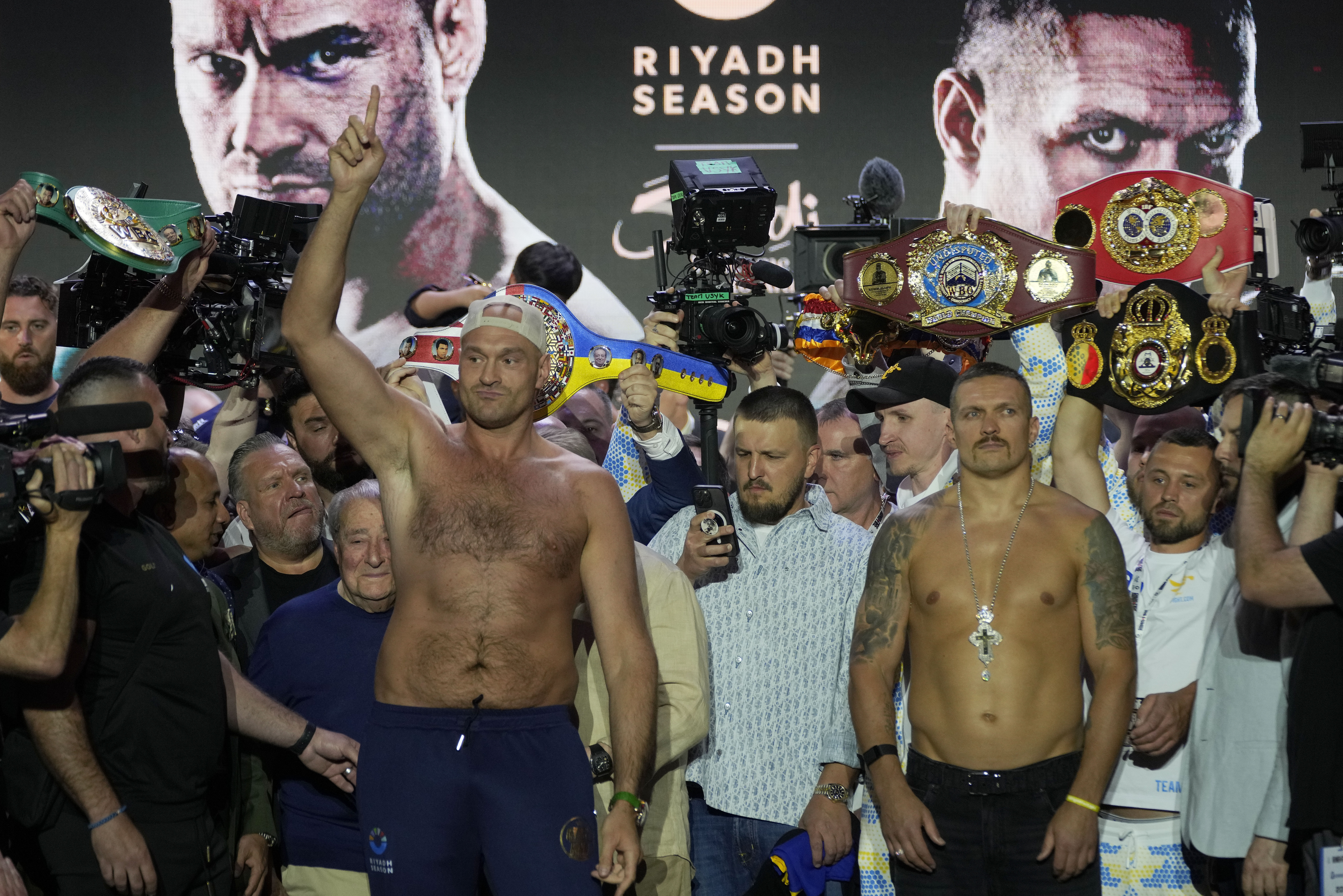 Tyson Fury Oleksandr Usyk undisputed heavyweight champion Saudi Arabia