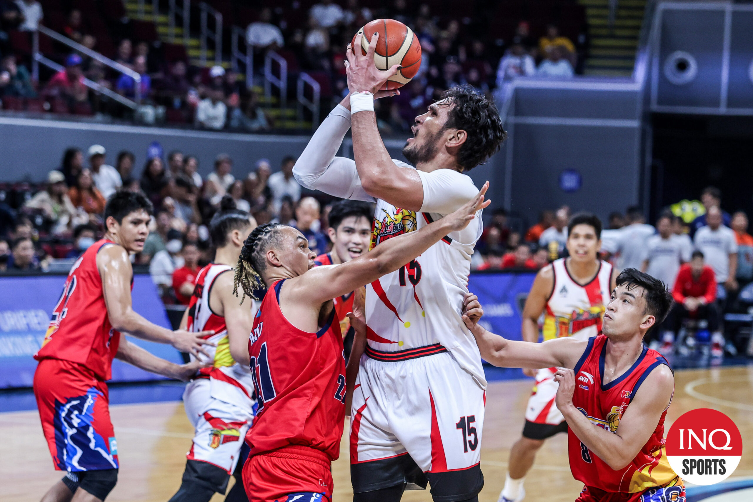 June Mar Fajardo leads San Miguel past Rain or Shine for a 1-0 lead in the PBA Philippine Cup semifinals.