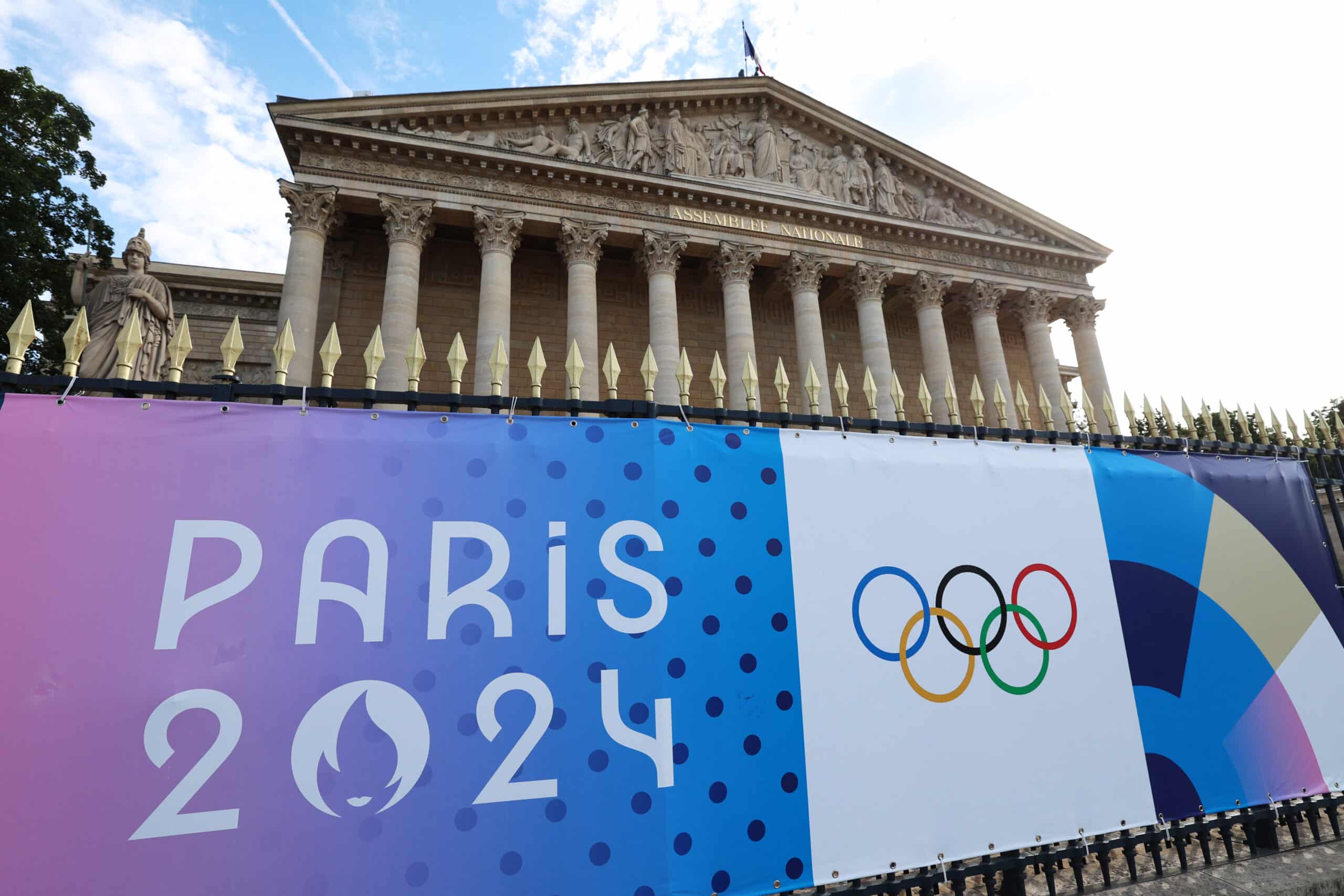 Paris Olympics  2024 global outage microsoft crowdstrike