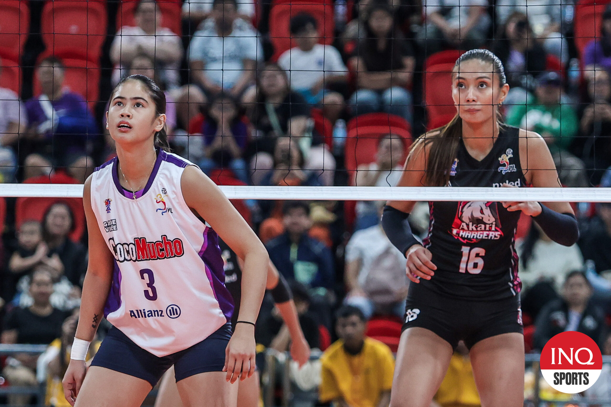 Choco Mucho Flying Titan's Deanna Wong and Akari Chargers' Ivy Lacsina during a PVL Reinforced Conference game