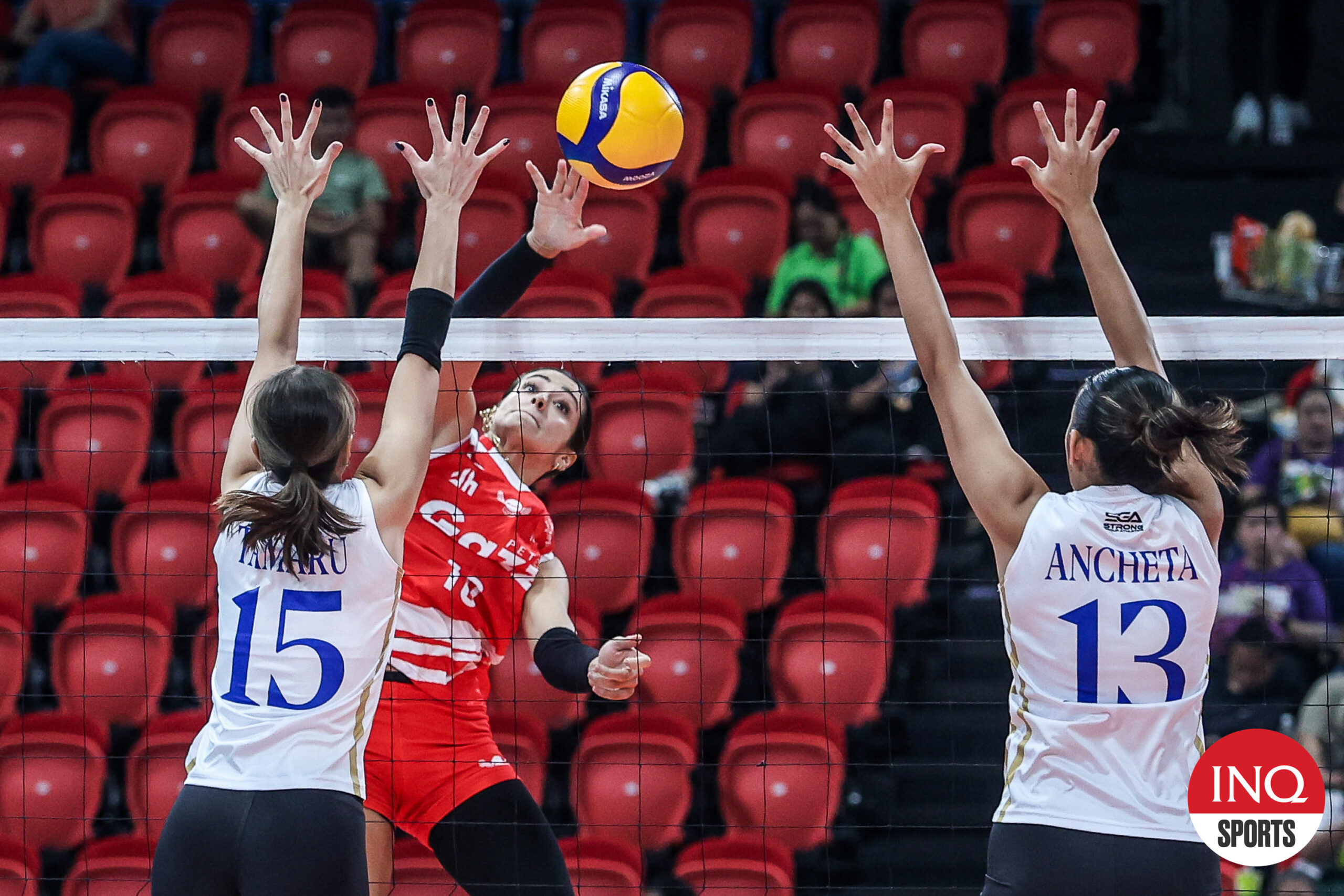 Brooke van Sickle leads Petro Gazz Angels in the PVL Reinforced Conference. 