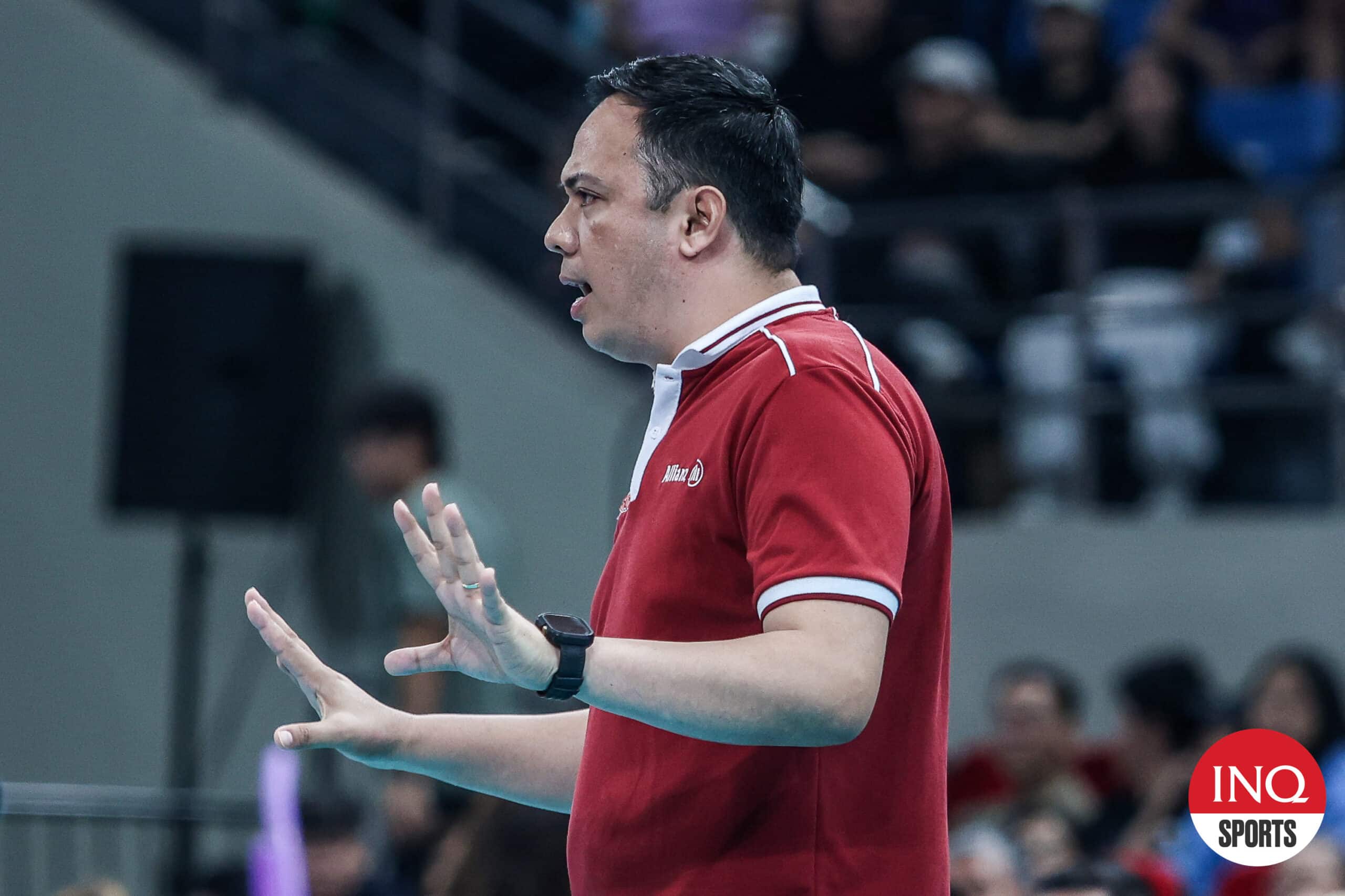 Dante Alinsunurin Choco Mucho coach PVL