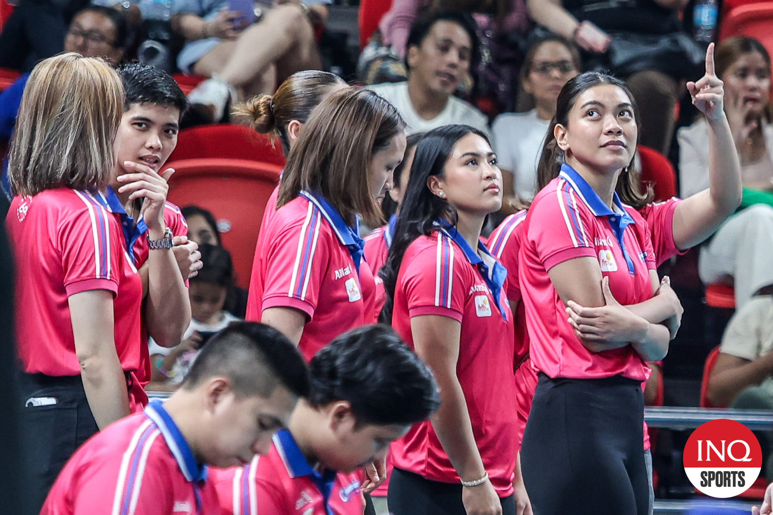 Creamline stars Alyssa Valdez and Tots Carlos on the bench for the Cool Smashers' opening game in the PVL Reinforced Conference