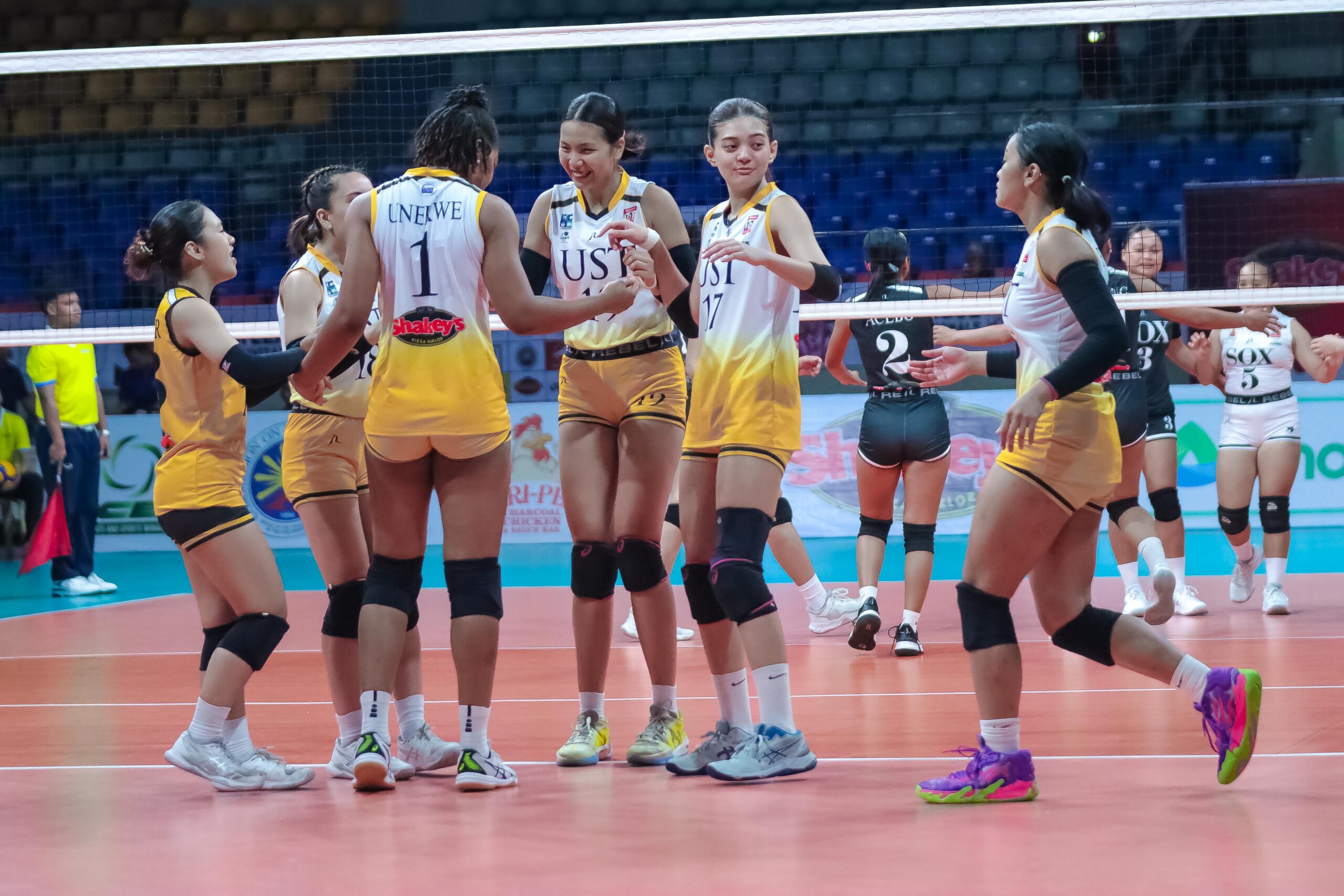 UST Tigresses against Team Soccsksargen in the Shakey’s Super League (SSL) National Invitationals. 