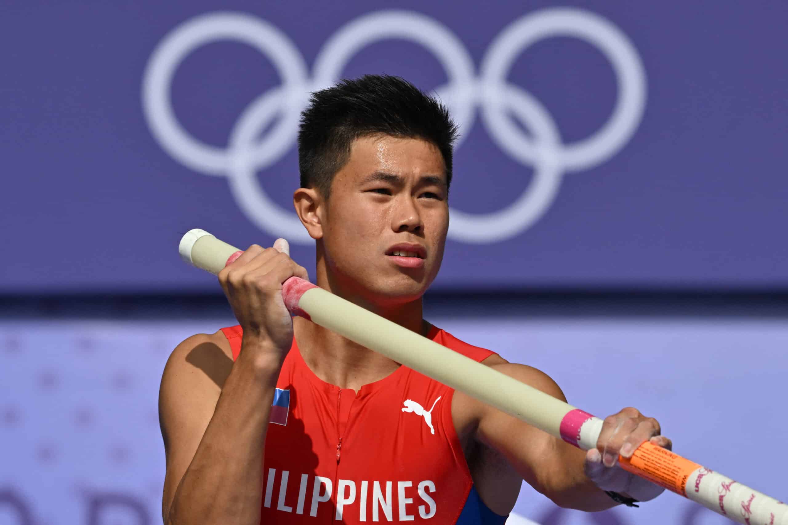 EJ Obiena Paris Olympics 2024 pole vault team Philippines