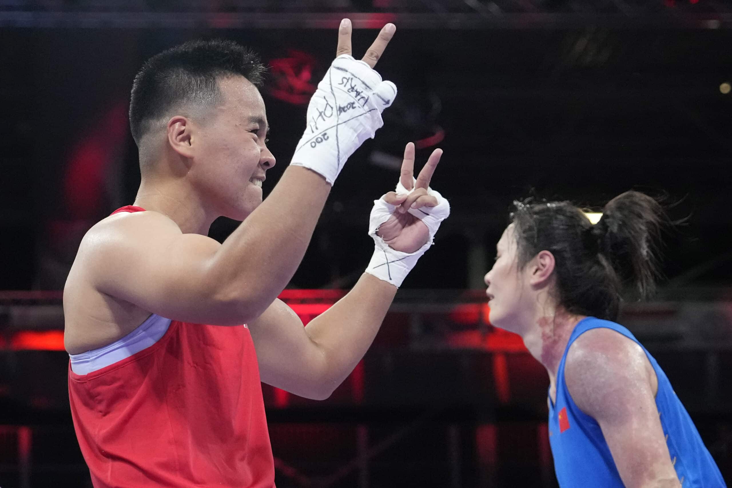 Team Philippines' Nesthy Petecio Paris Olympics 2024 Boxing China's Xu Zichun 