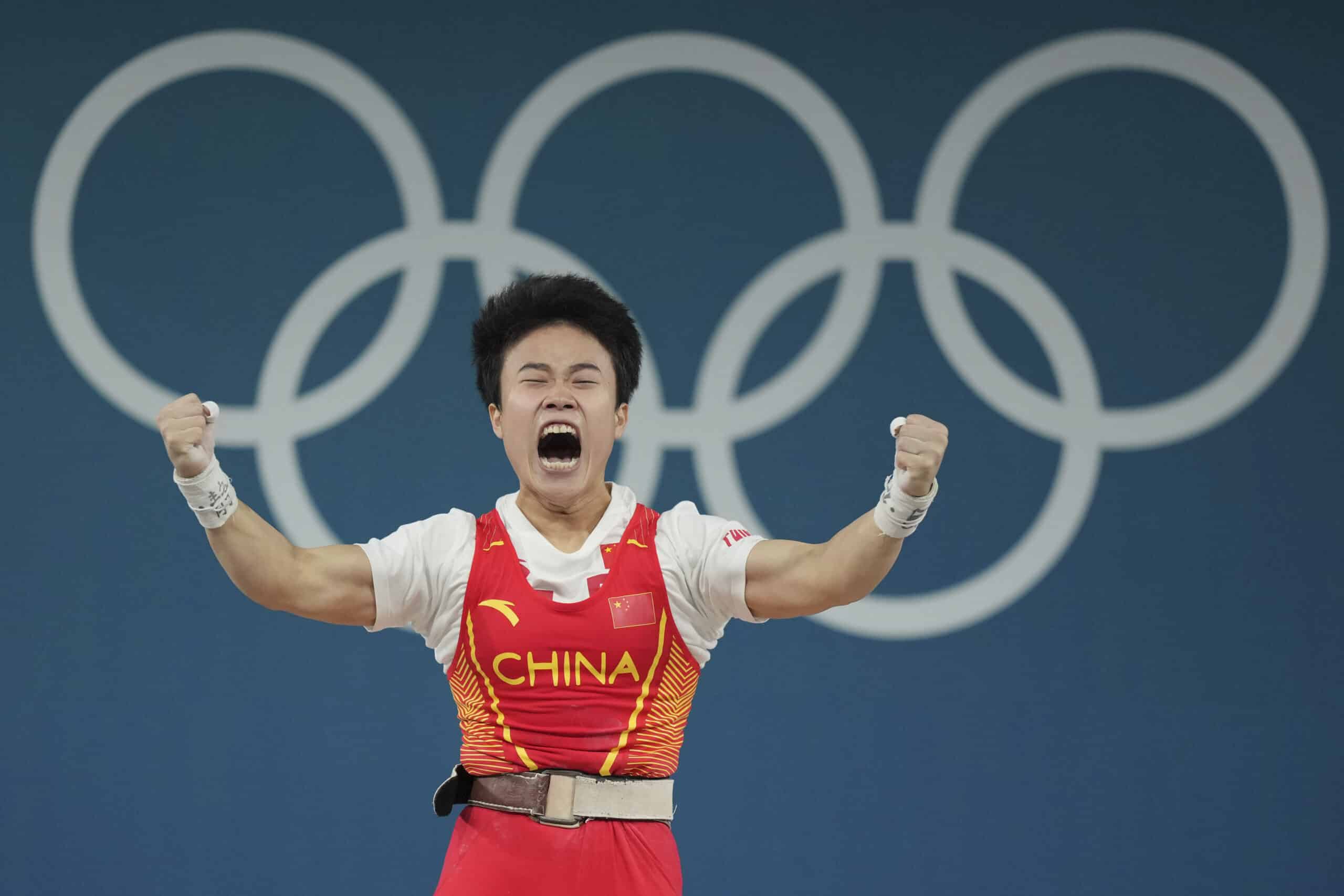 Chinese duo retain Olympic titles as Paris weightlifting starts