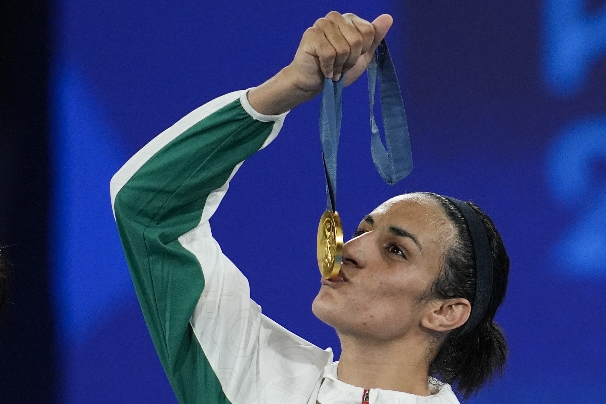 Imane Khelif Paris Olympics women's boxing gold