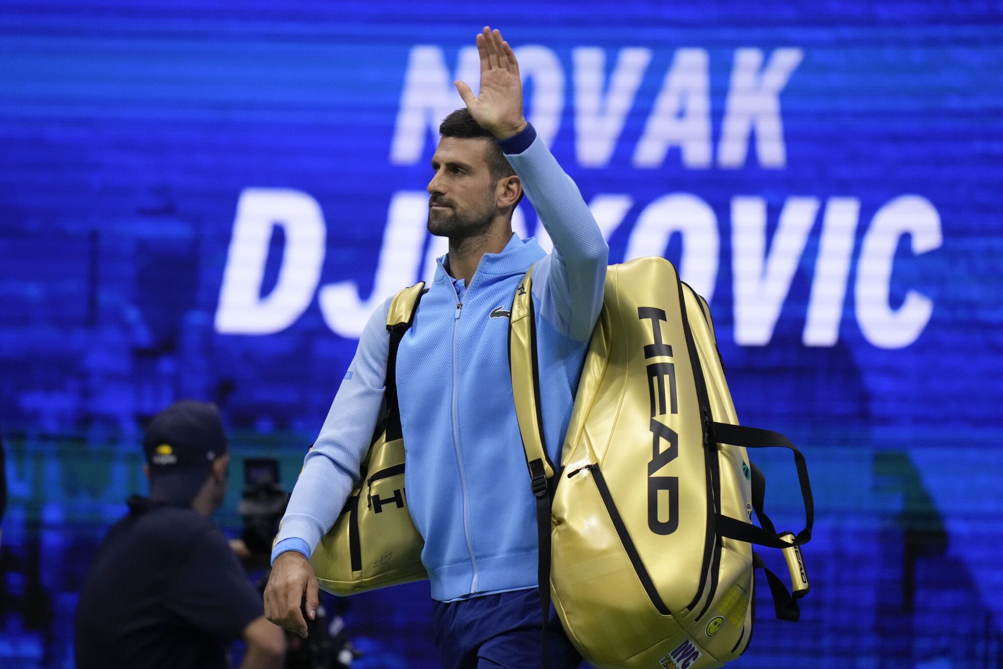 Novak Djokovic reaches US Open third round