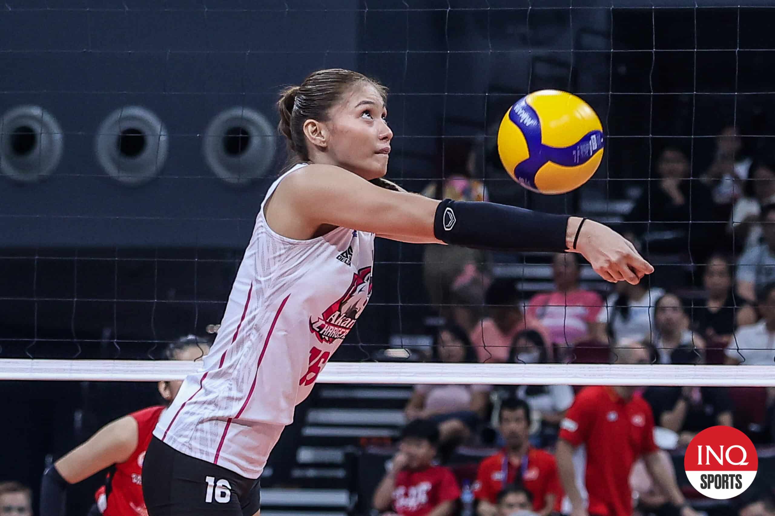 Akari Chargers' Ivy Lacsina in the PVL Reinforced Conference semifinals.