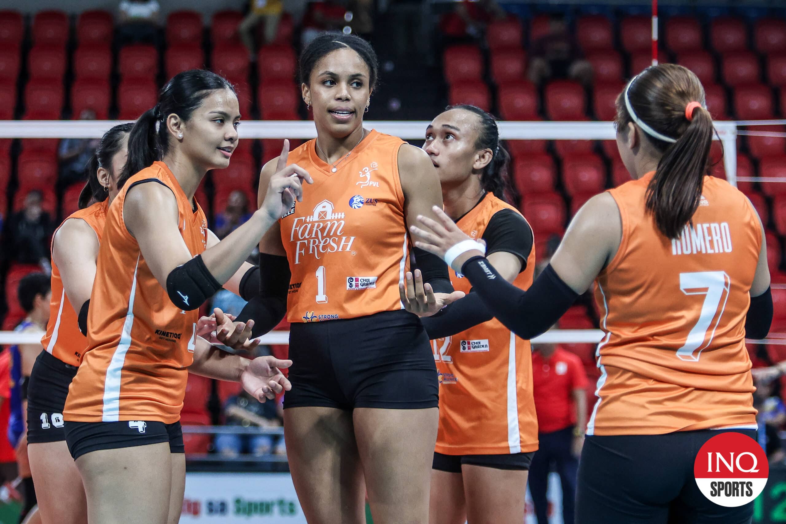 PVL: Farm Fresh stops Capital1 in its tracks to stay in playoff race