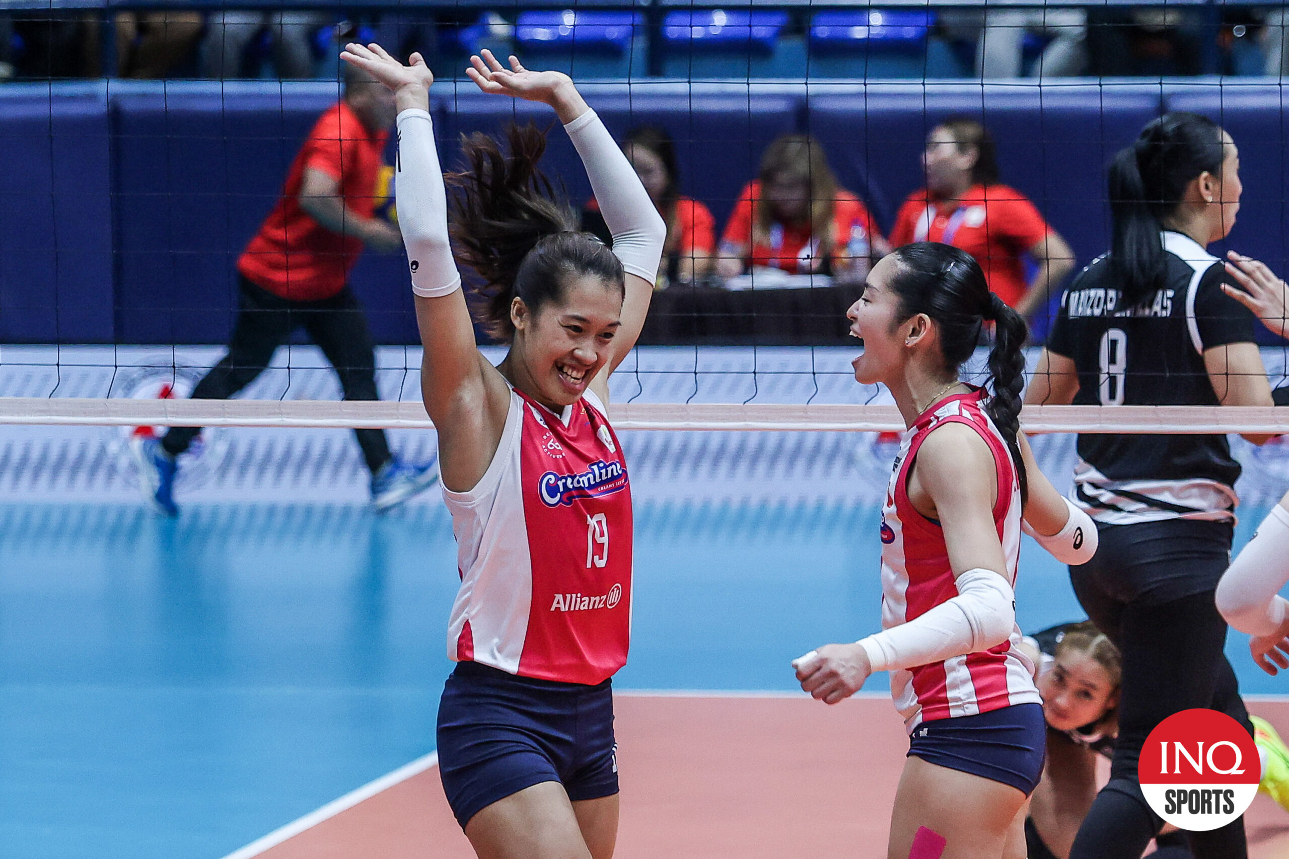 Bernadeth Pons Creamline PVL