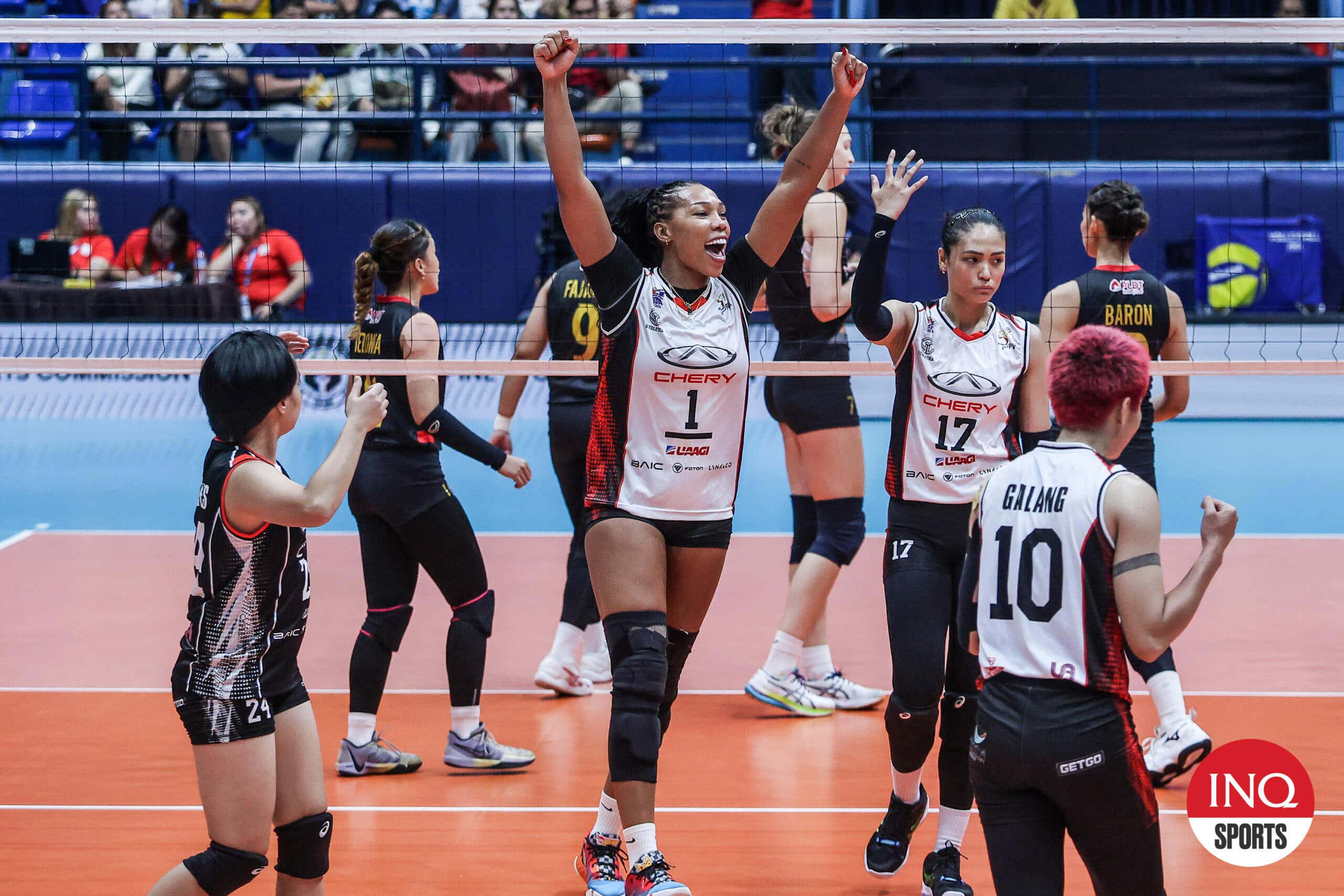 Chery Tiggo's Khat Bell against Lena Samoilenko and PLDT High Speed Hitters PVL