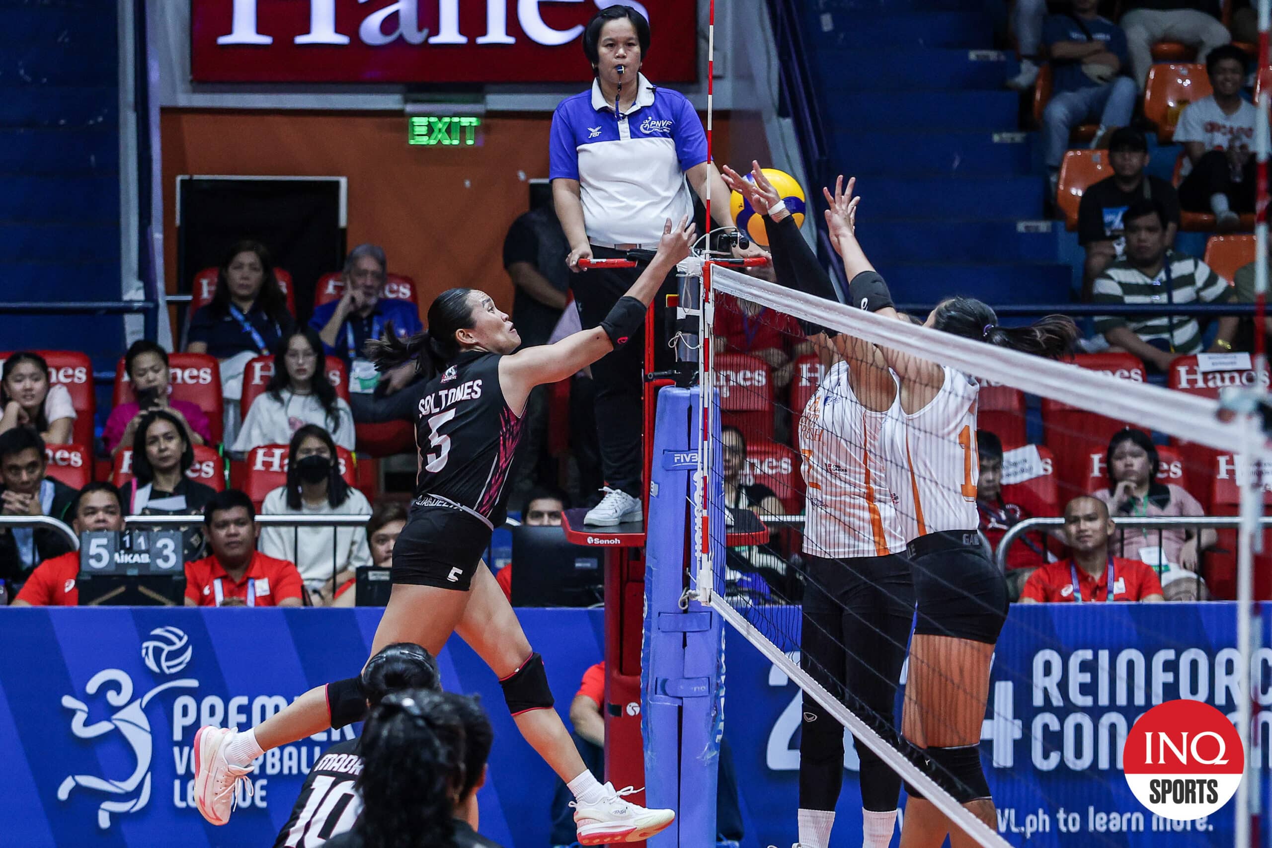 Akari Chargers' Grethcel Soltones in the PVL Reinforced Conference quarterfinals.