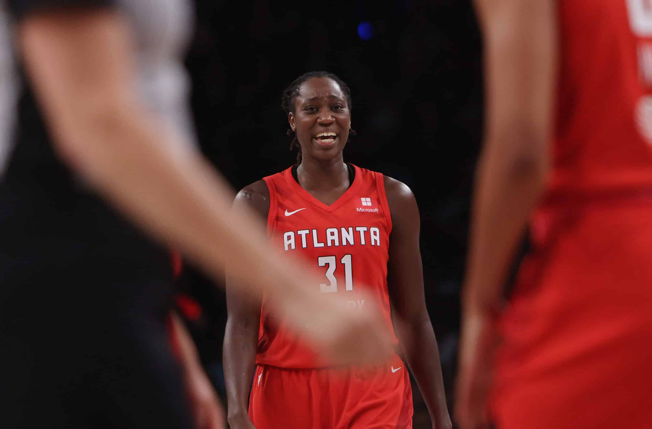 Atlanta Dream  New York Liberty WNBA Tina Charles