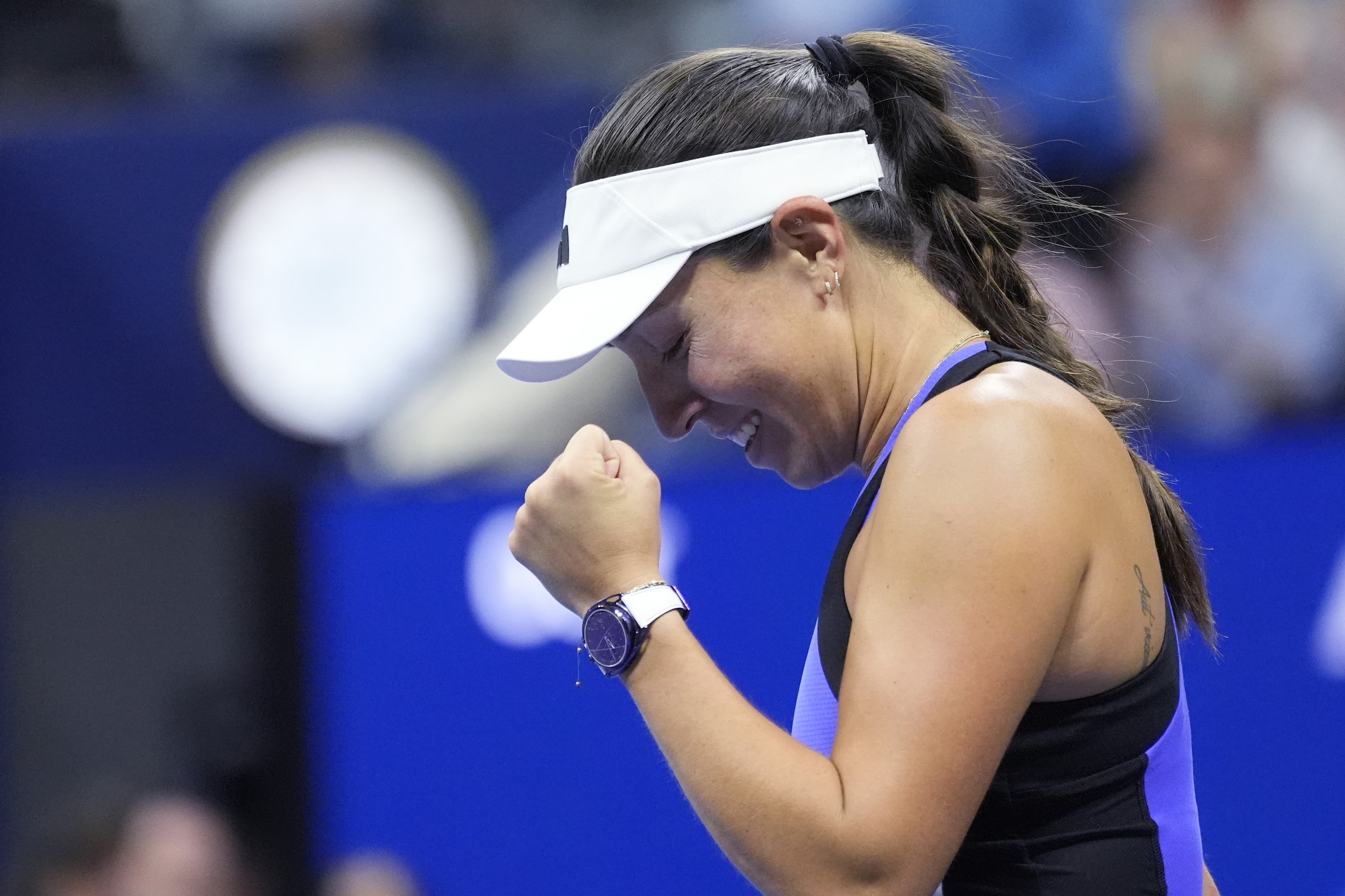 Jessica Pegula stuns Swiatek for first Grand Slam semis