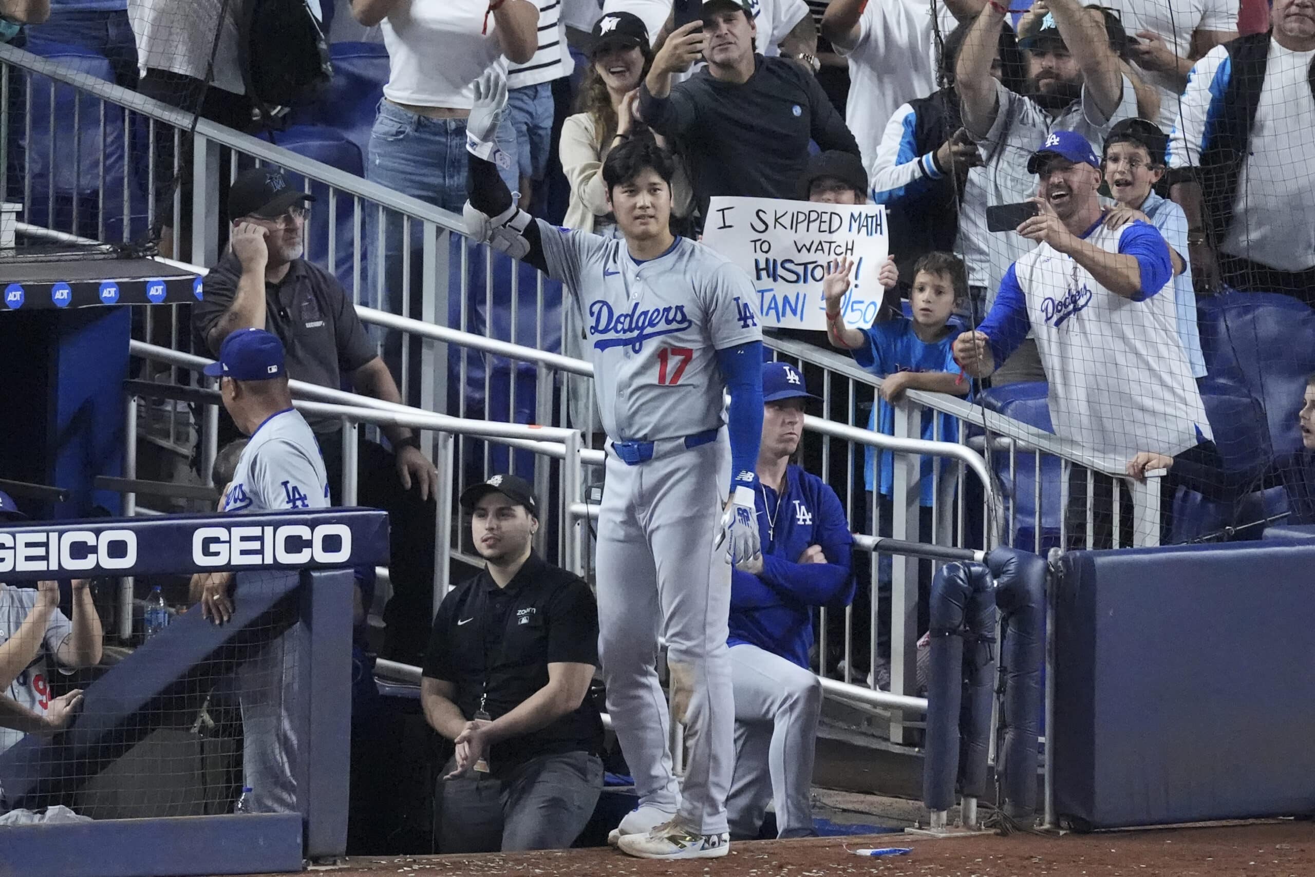 Shohei Ohtani superó el hito 50-50 de manera espectacular