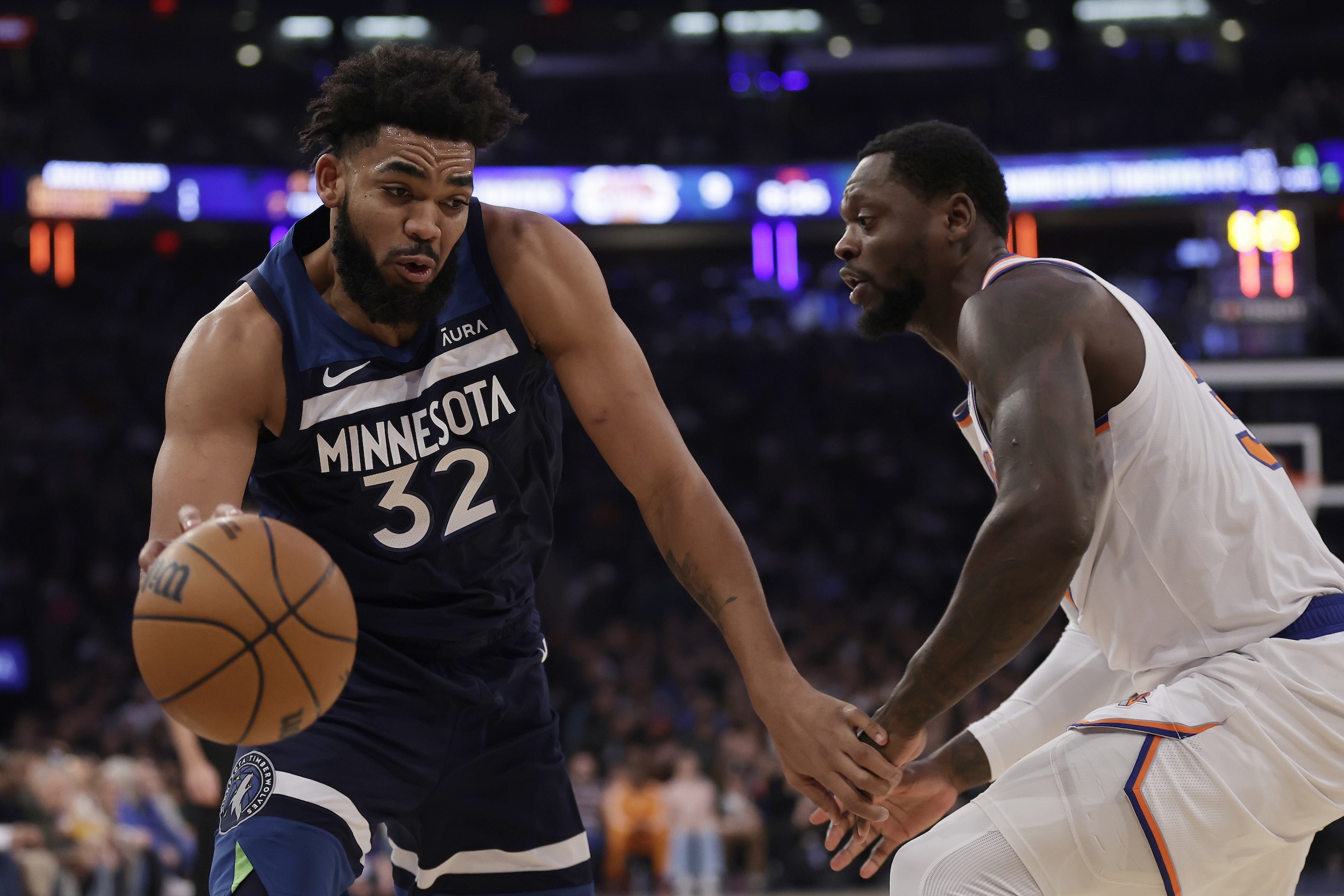 Karl-Anthony Towns vs Julius Randle Knicks Timberwolves NBA