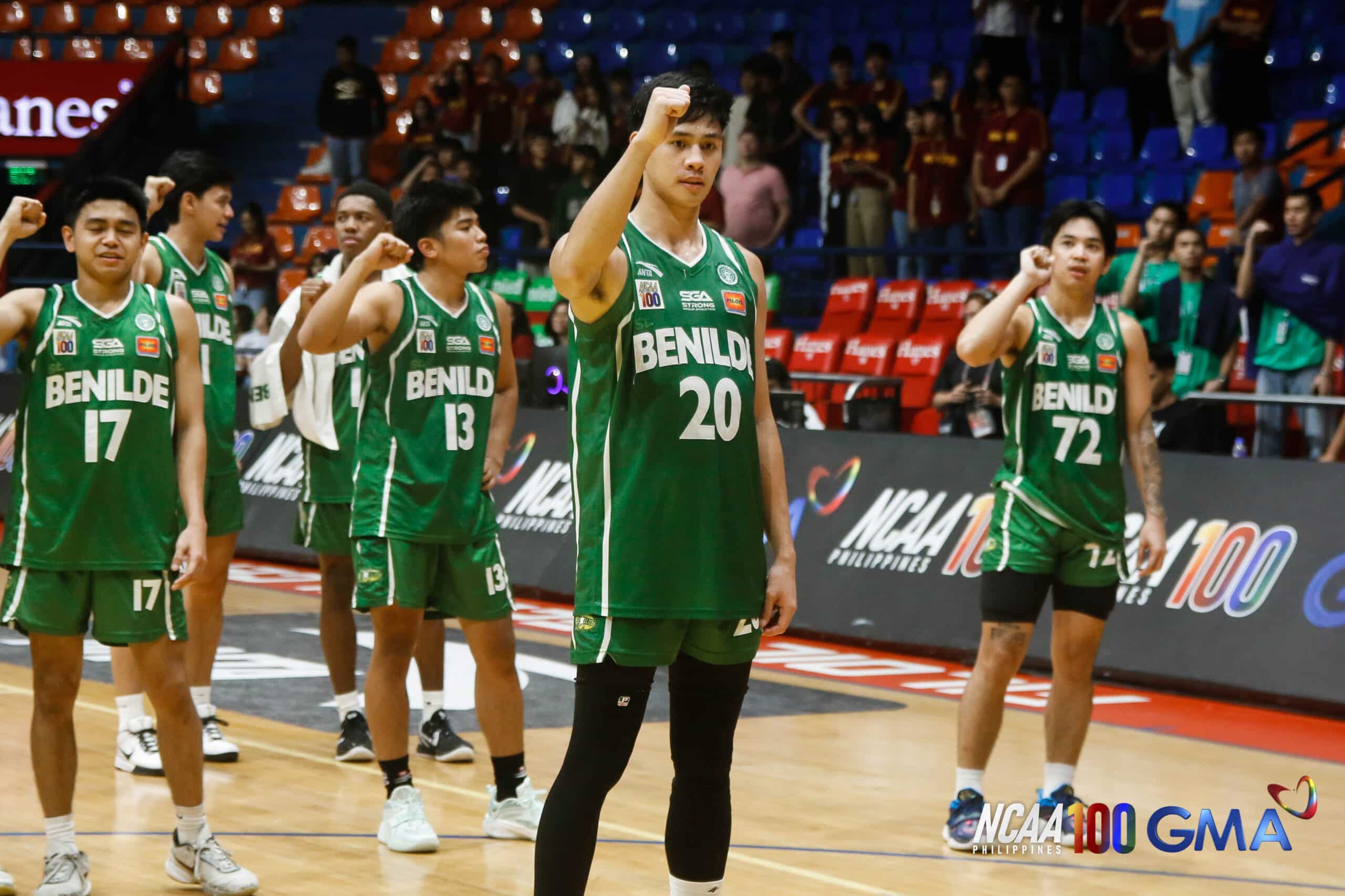 Justin Sanchez Benilde Blazers NCAA Season 100