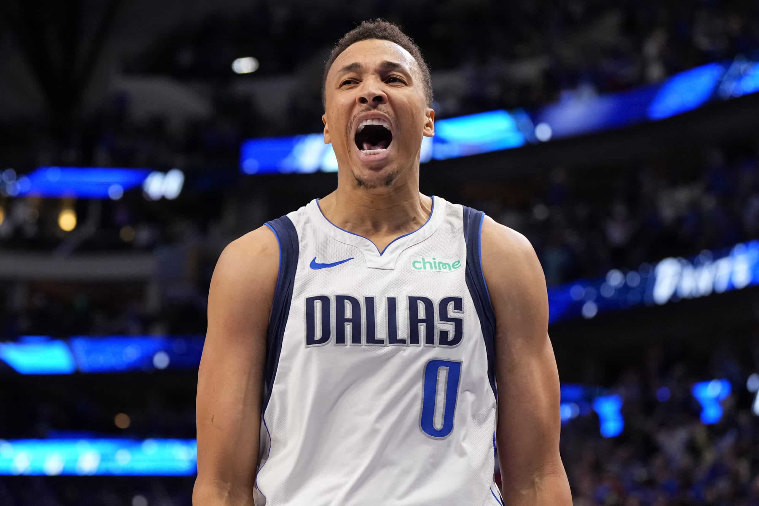 NBA: Mavericks afasta Dante Exum por 3 meses