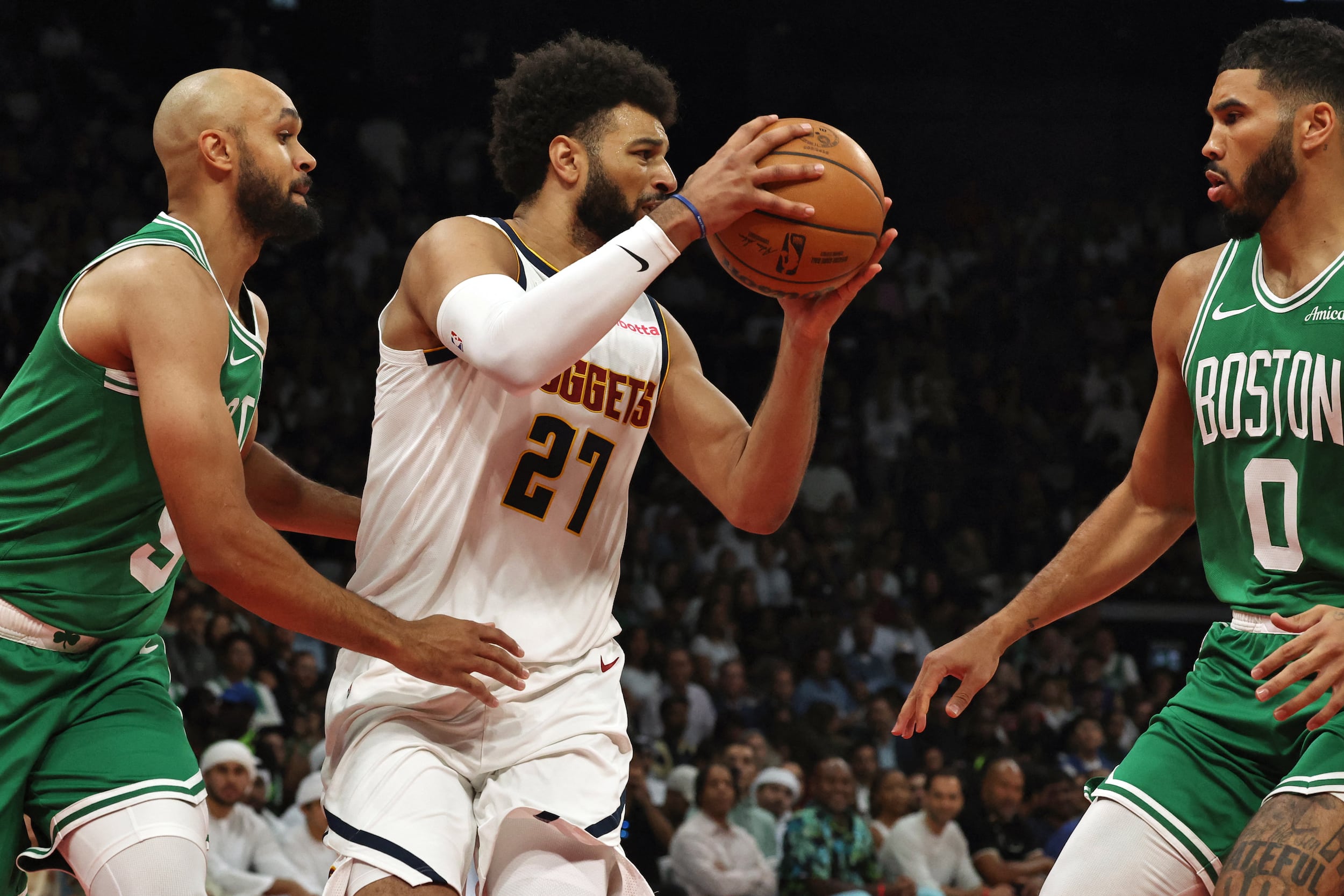 A temporada da NBA começará com adversários que podem derrubar o Celtics