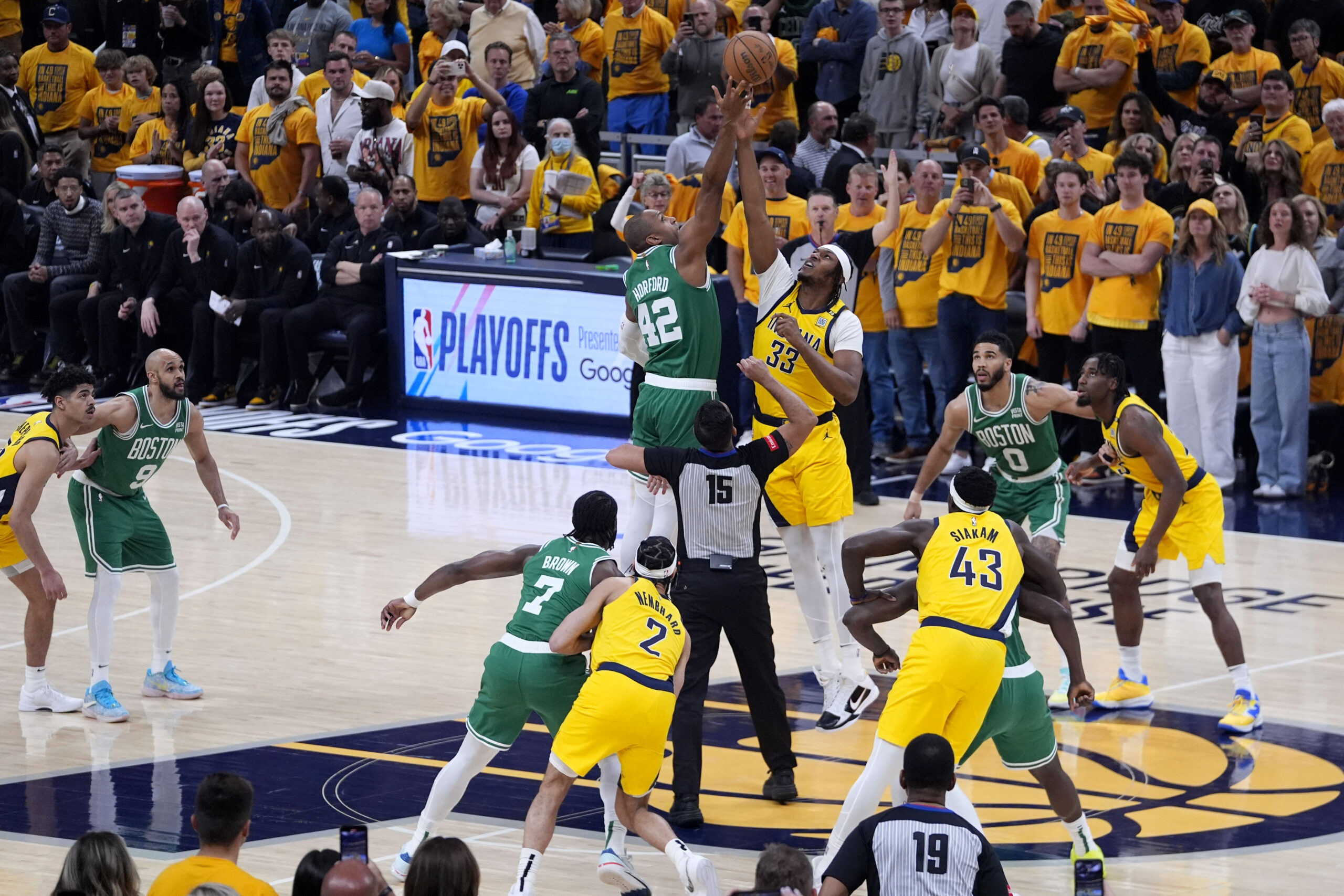 NBA: recorde total de 125 jogadores internacionais nas escalações da noite de abertura