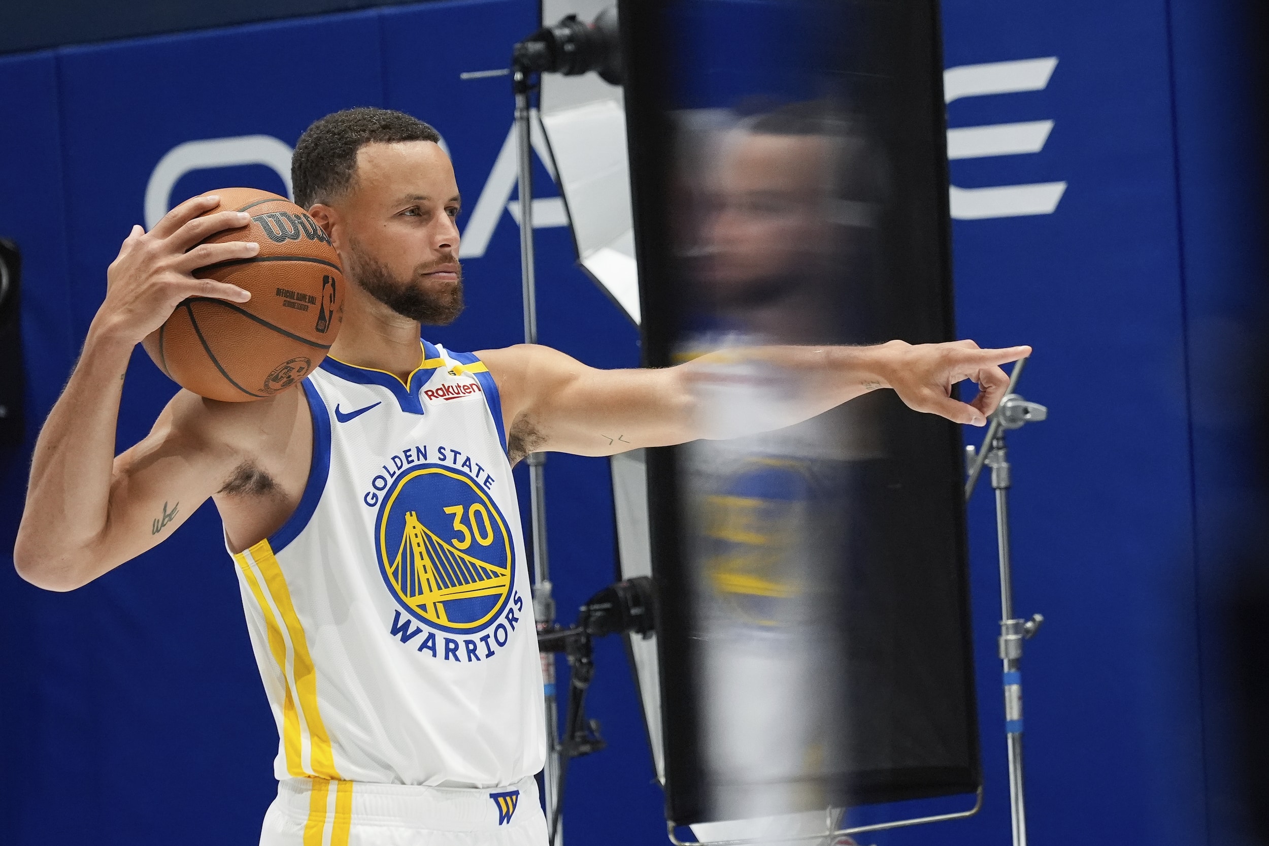 NBA: Warriors prepare to move on without Klay Thompson