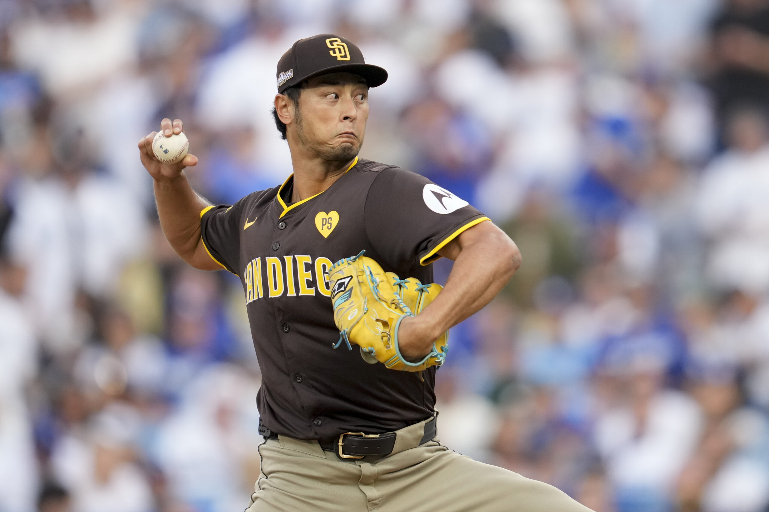 Lanzador abridor de los Padres de San Diego Yu Darvish MLB