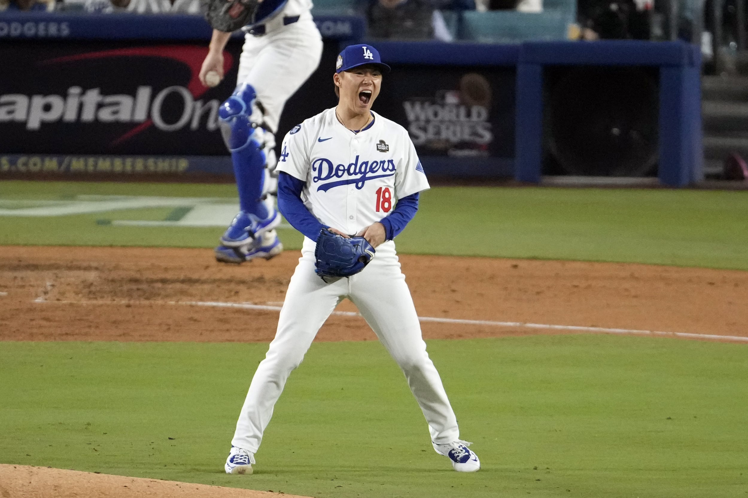 Yoshinobu Yamamoto Dodgers World Series