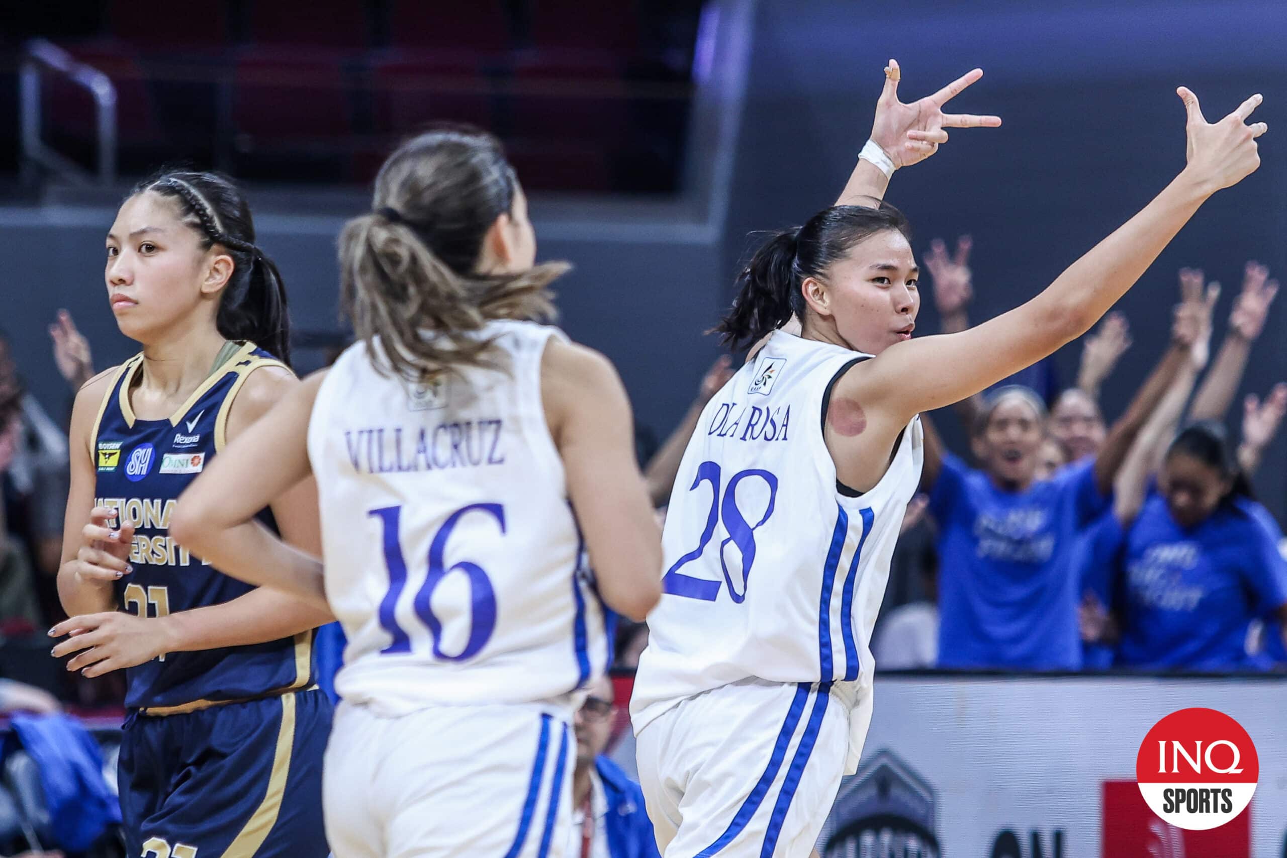 Casey Dela Rosa UAAP Musim 87 Bola Basket Wanita Ateneo