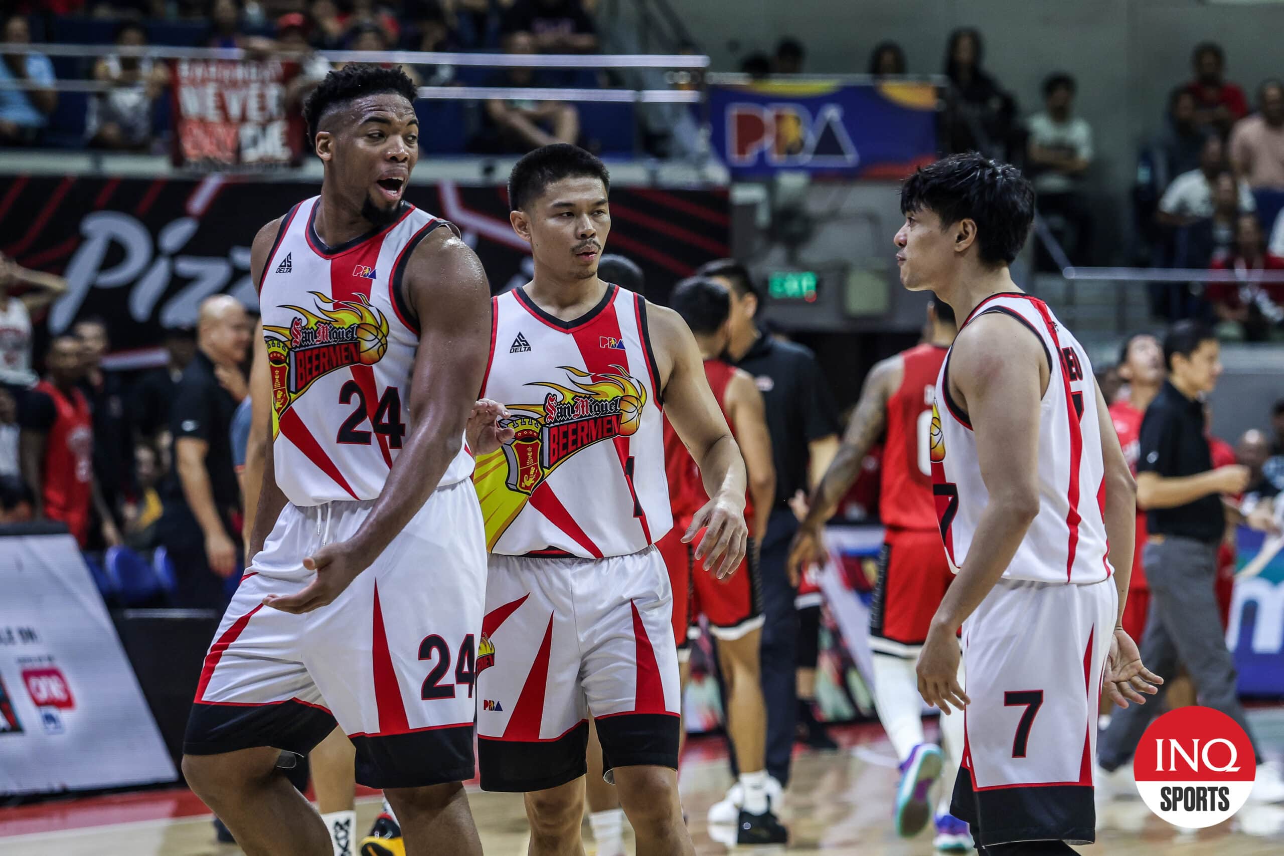 Terrence Romeo memimpin San Miguel Beermen meraih kemenangan atas Barangay Ginebra Gin Kings di semifinal Piala Gubernur PBA.