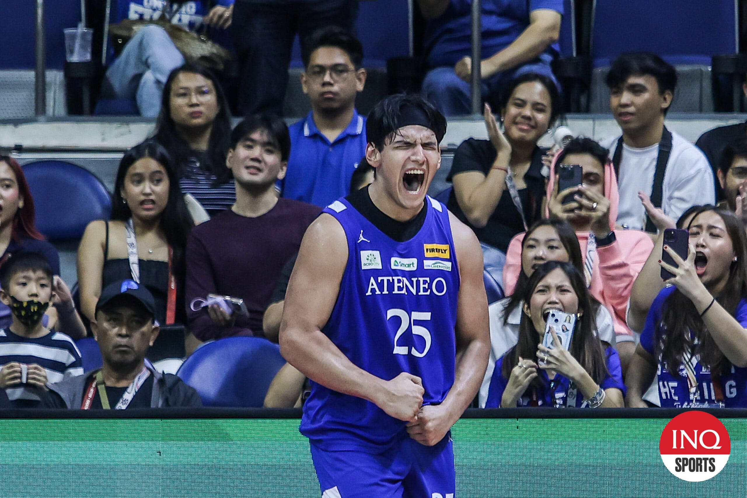 Chris Porter memimpin Ateneo Blue Eagles melawan NU Bulldogs di putaran kedua turnamen bola basket putra UAAP Musim 87.