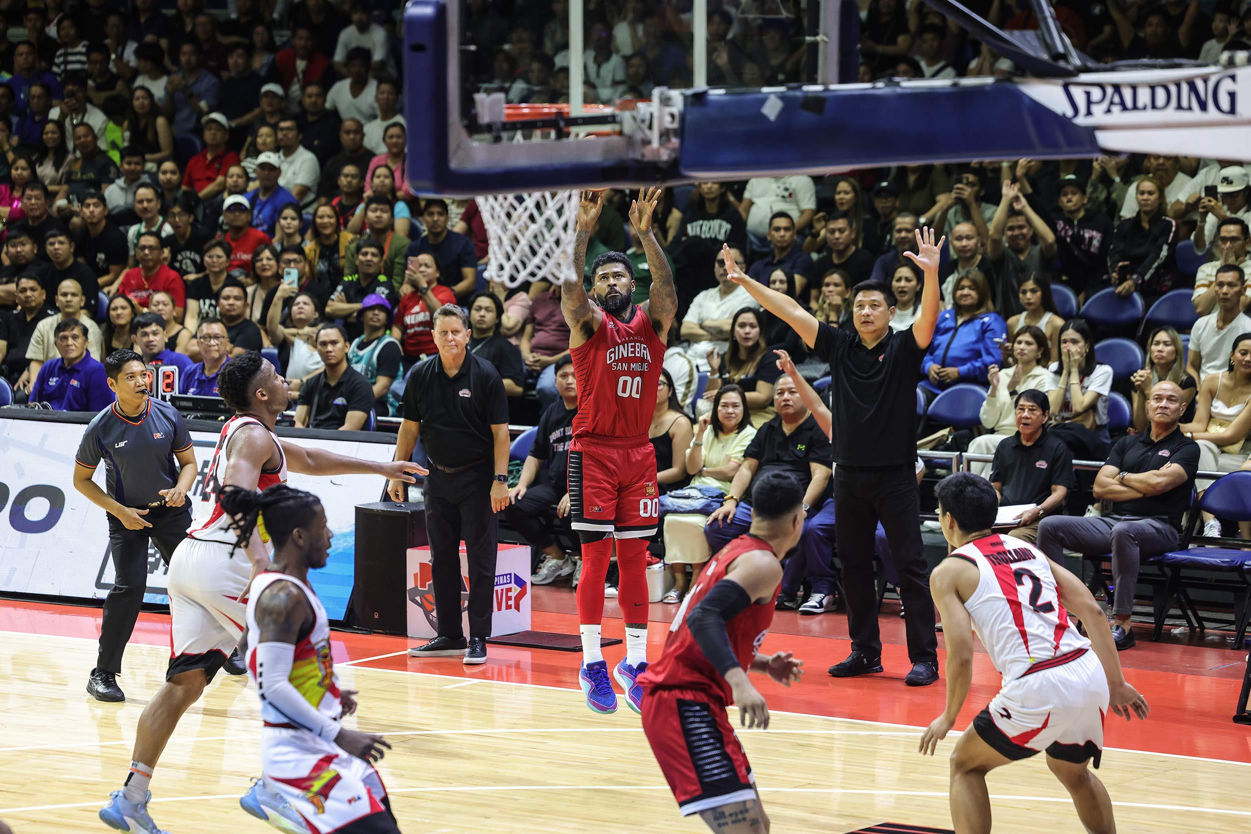 Ginebra menyingkirkan San Miguel, menyiapkan pertandingan ulang di Final PBA melawan TNT