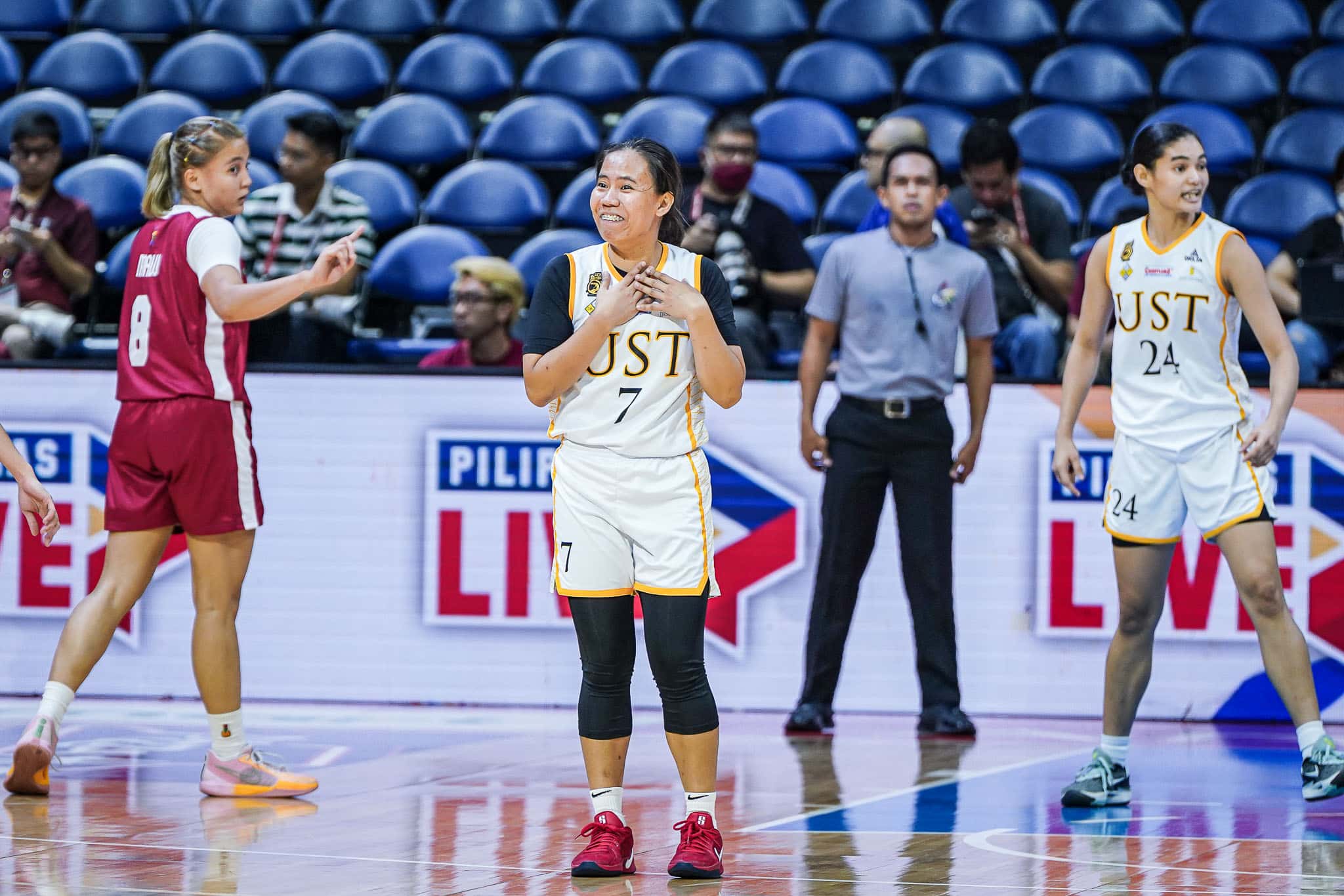 UAAP: UST Tigresas e Ateneo marcam pontos no basquete feminino