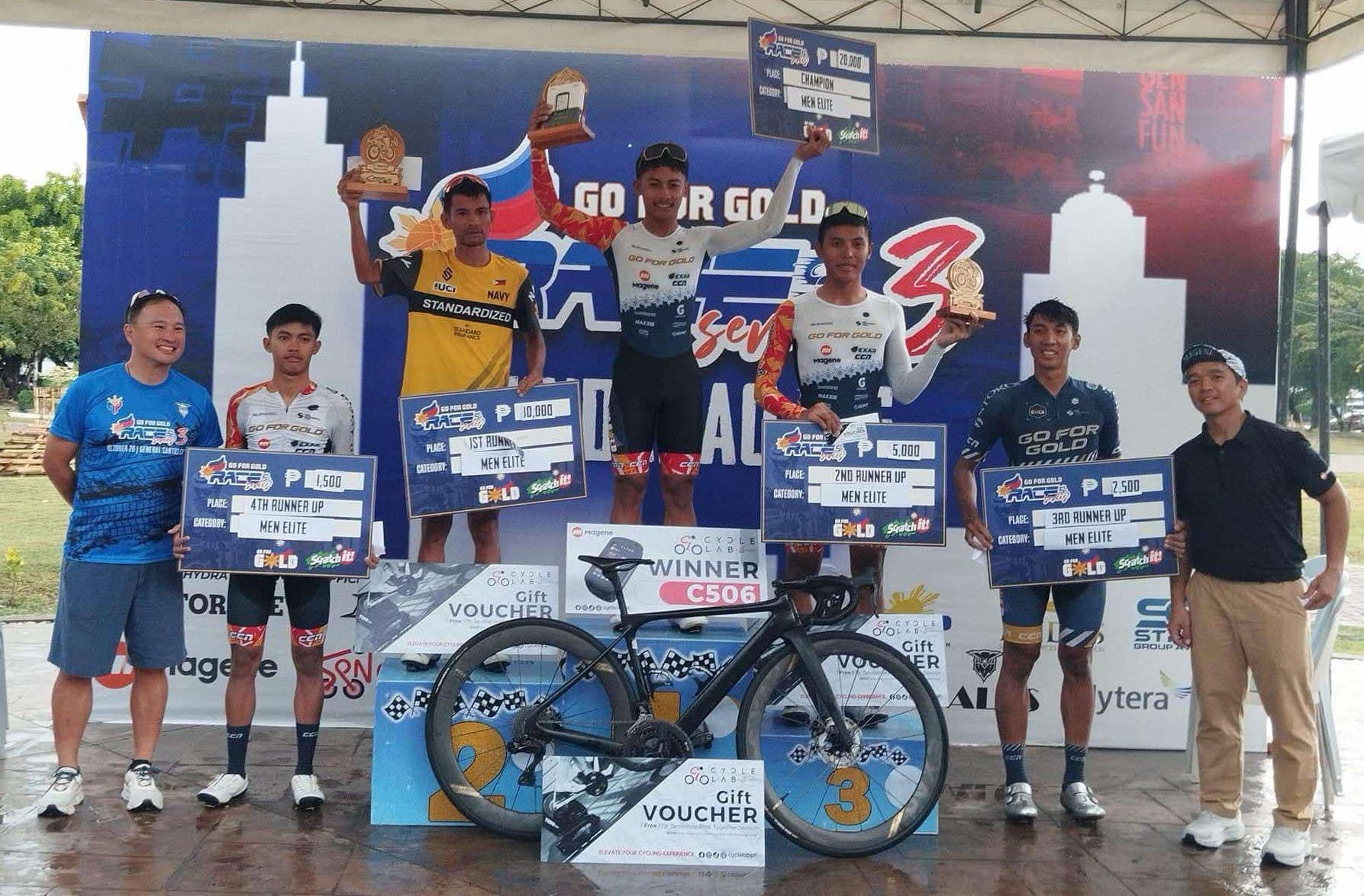 Mendoza conquista o título de elite no Go For Gold Criterium Race Series 3