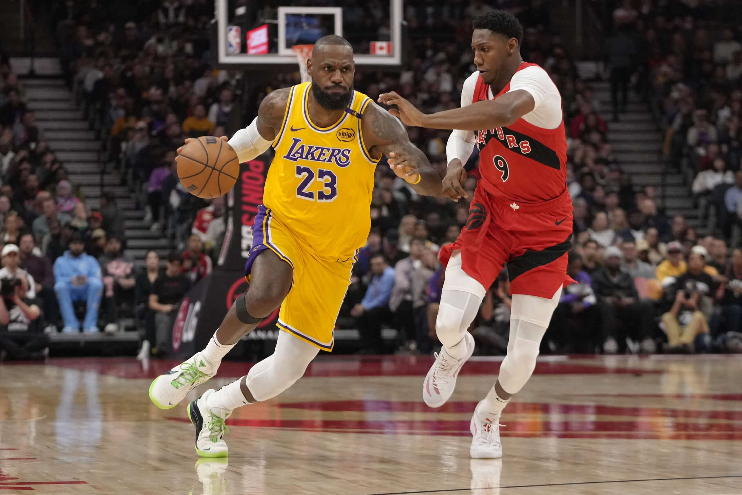 NBA scores Los Angeles Lakers LeBron James Toronto Raptors