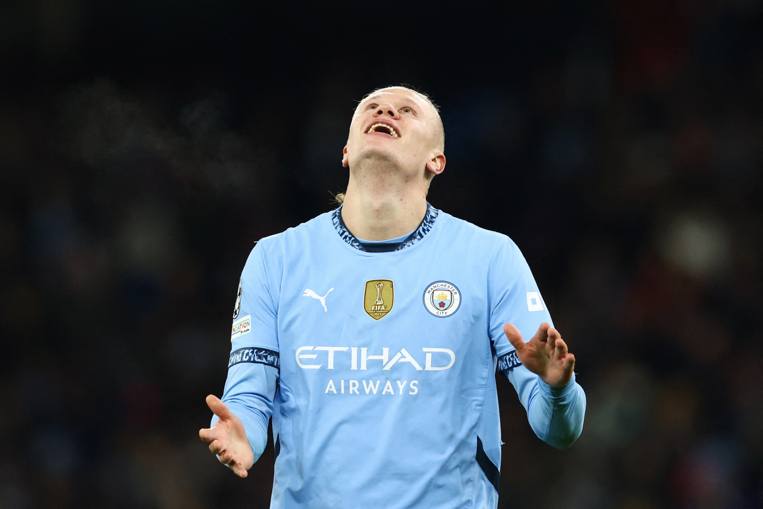 Man City blows 3-0 lead vs Feyenoord to extend winless run