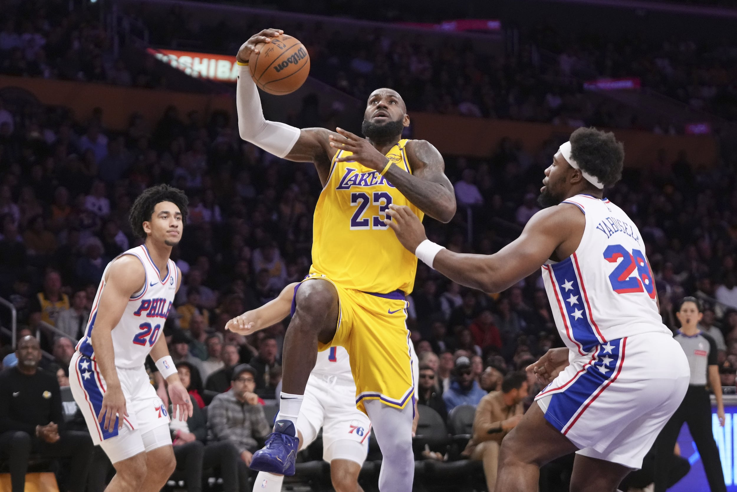 LeBron James triple-double Lakers beat 76ers NBA