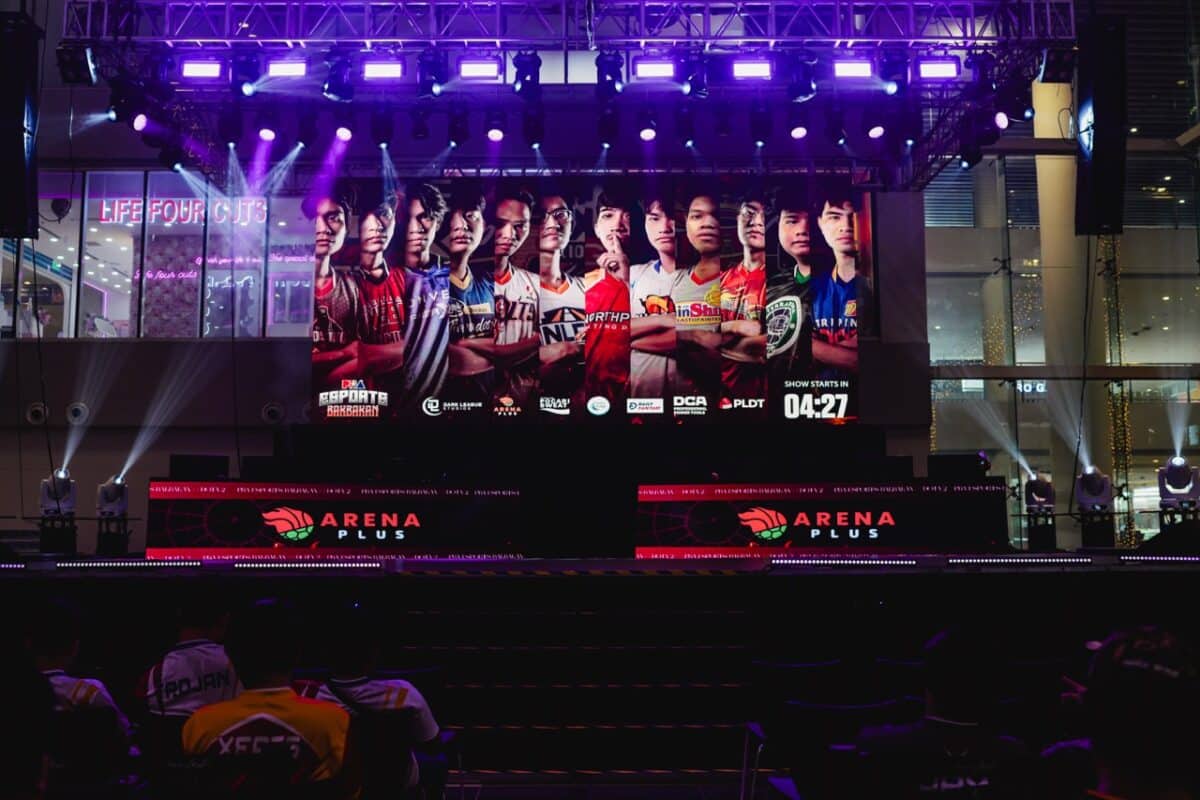 PBA Esports Bakbakan Season 2 stage with ArenaPlus logo on display.