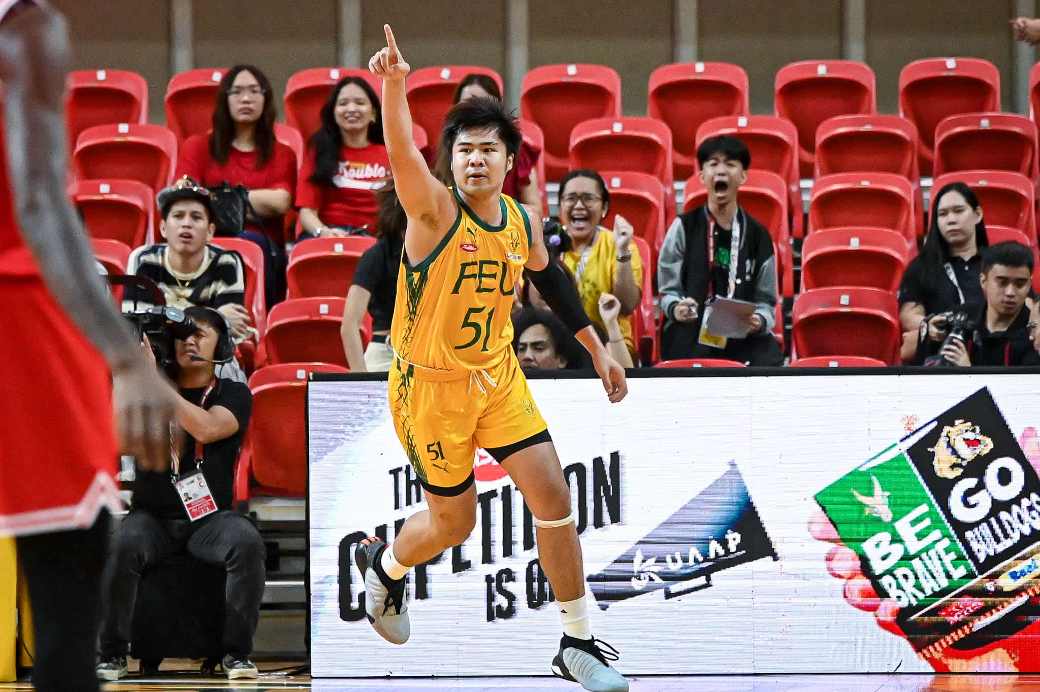 Veejay Pre FEU beats UE UAAP Season 87