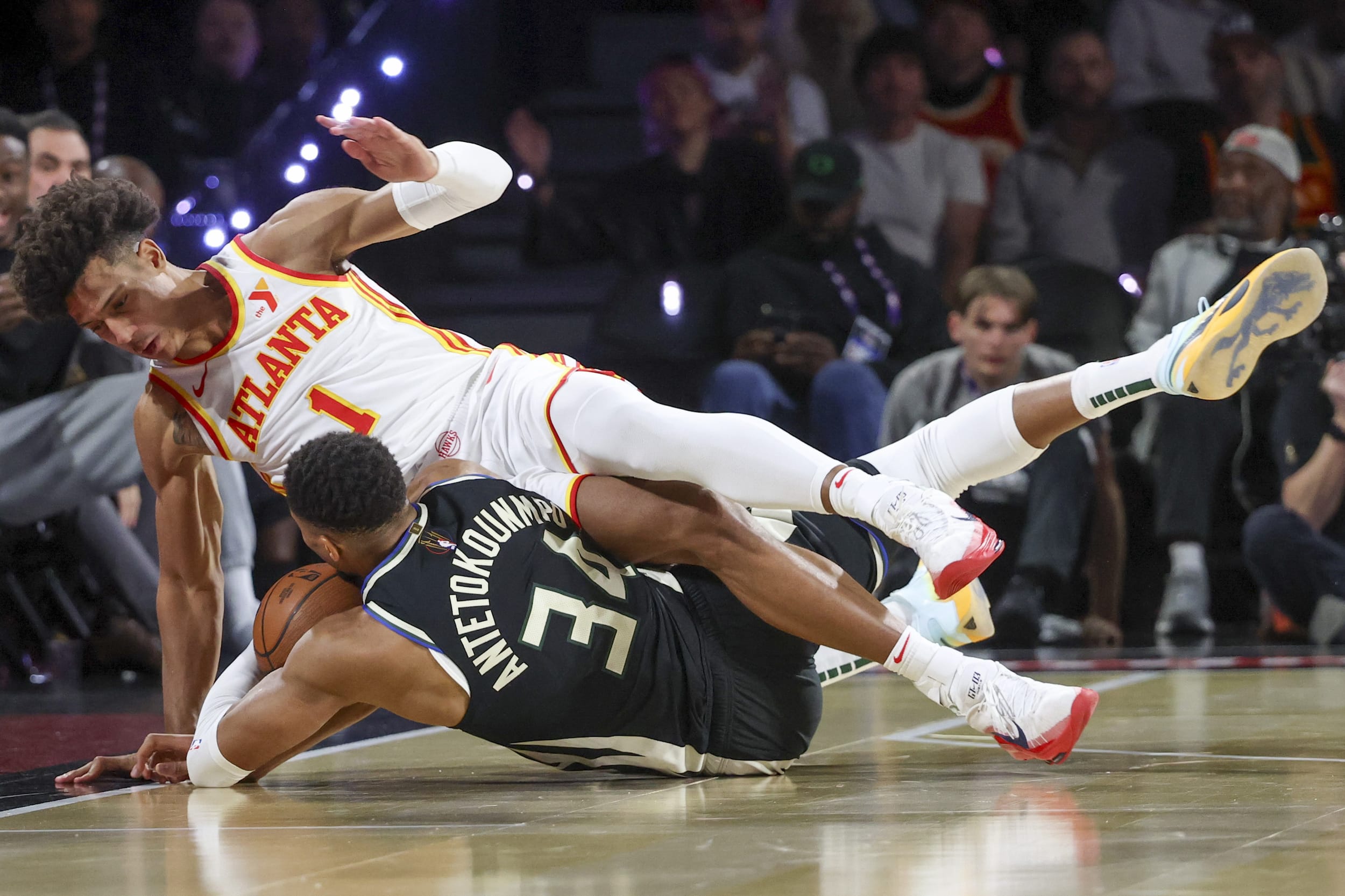 Giannis Antetokounmpo Bucks beat Hawks NBA