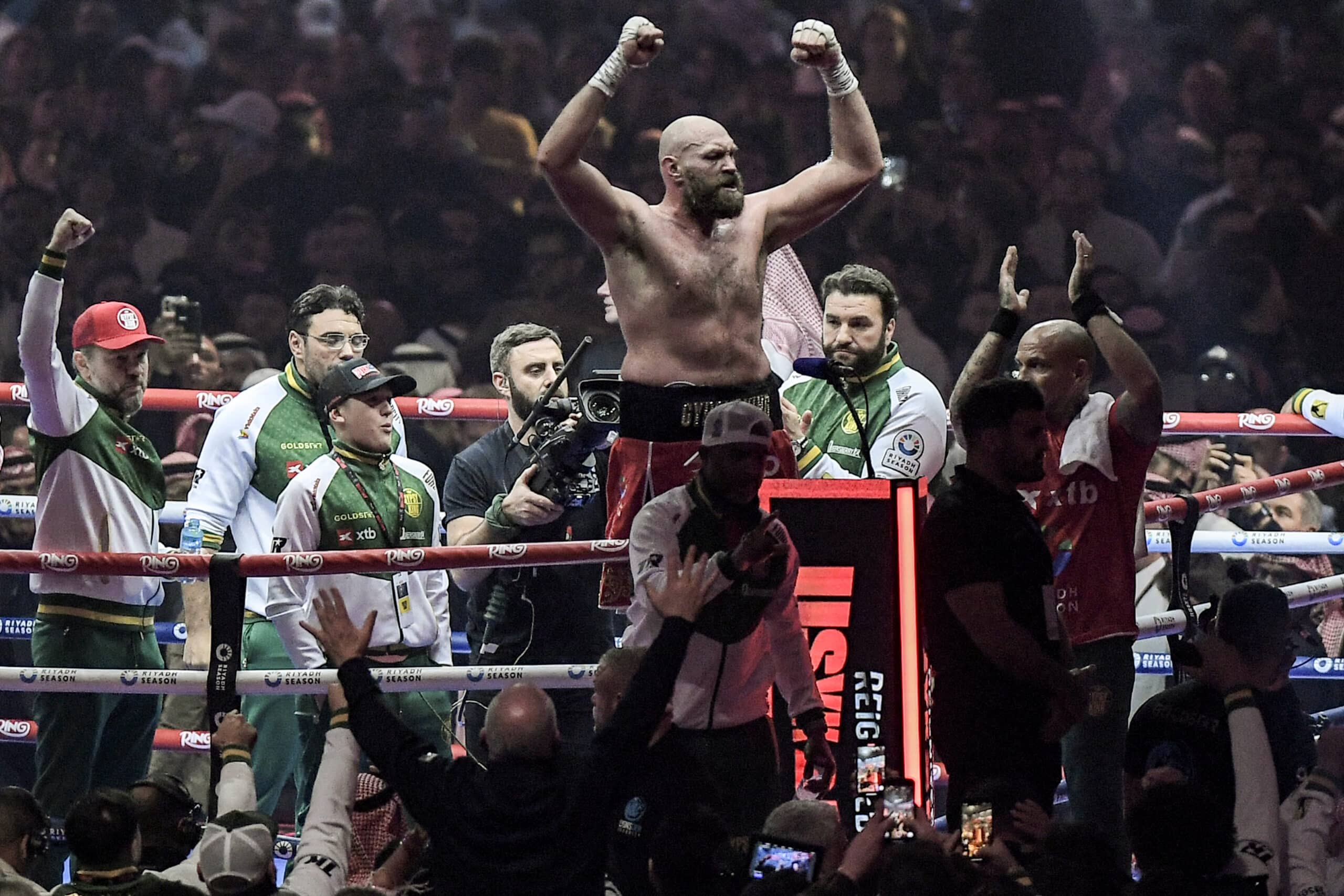 Tyson Fury Boxe Peso Pesado Aposentadoria Oleksandr Usyk