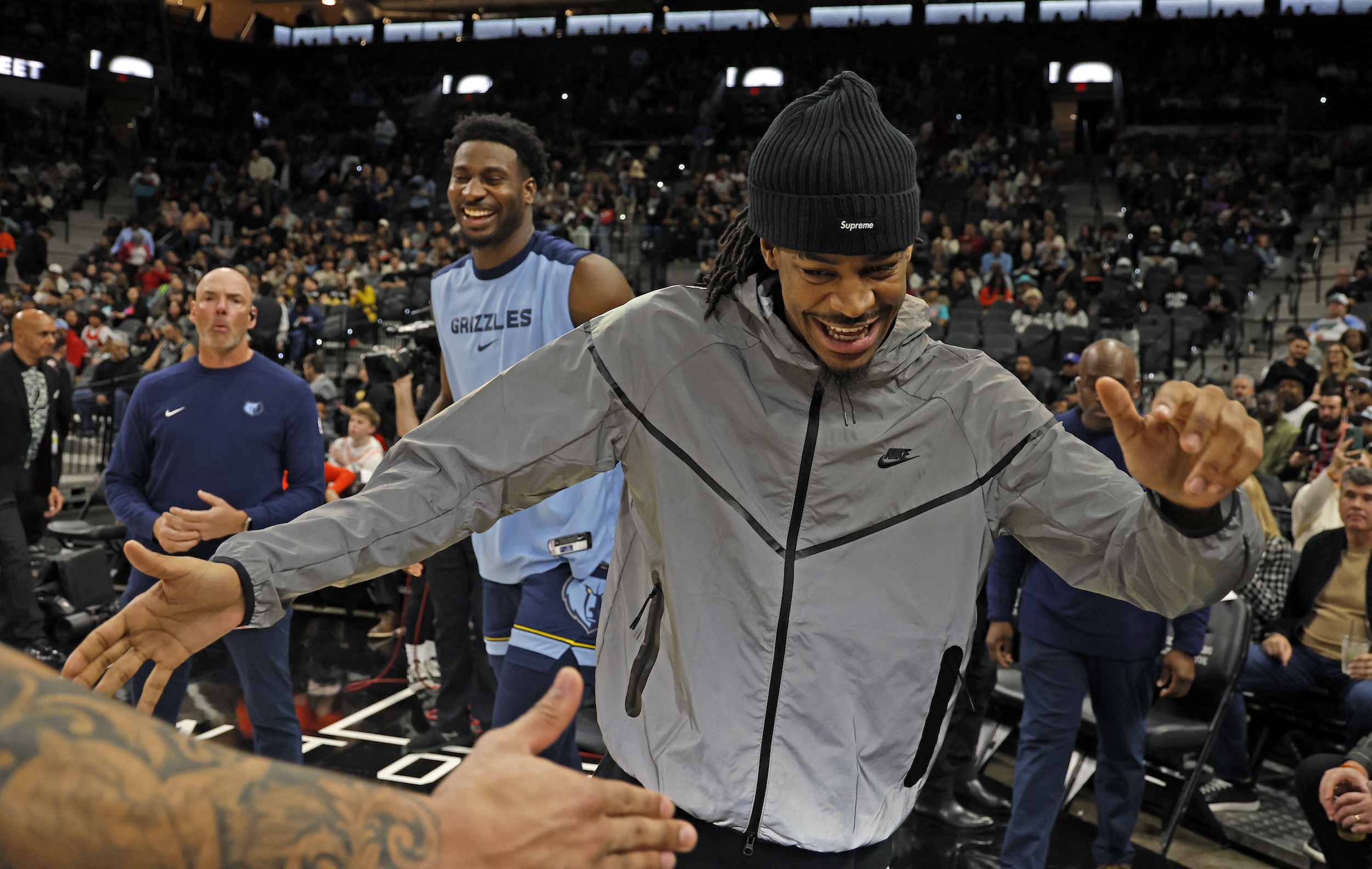 Ja Morant se machucou em Grizzlies x Spurs NBA