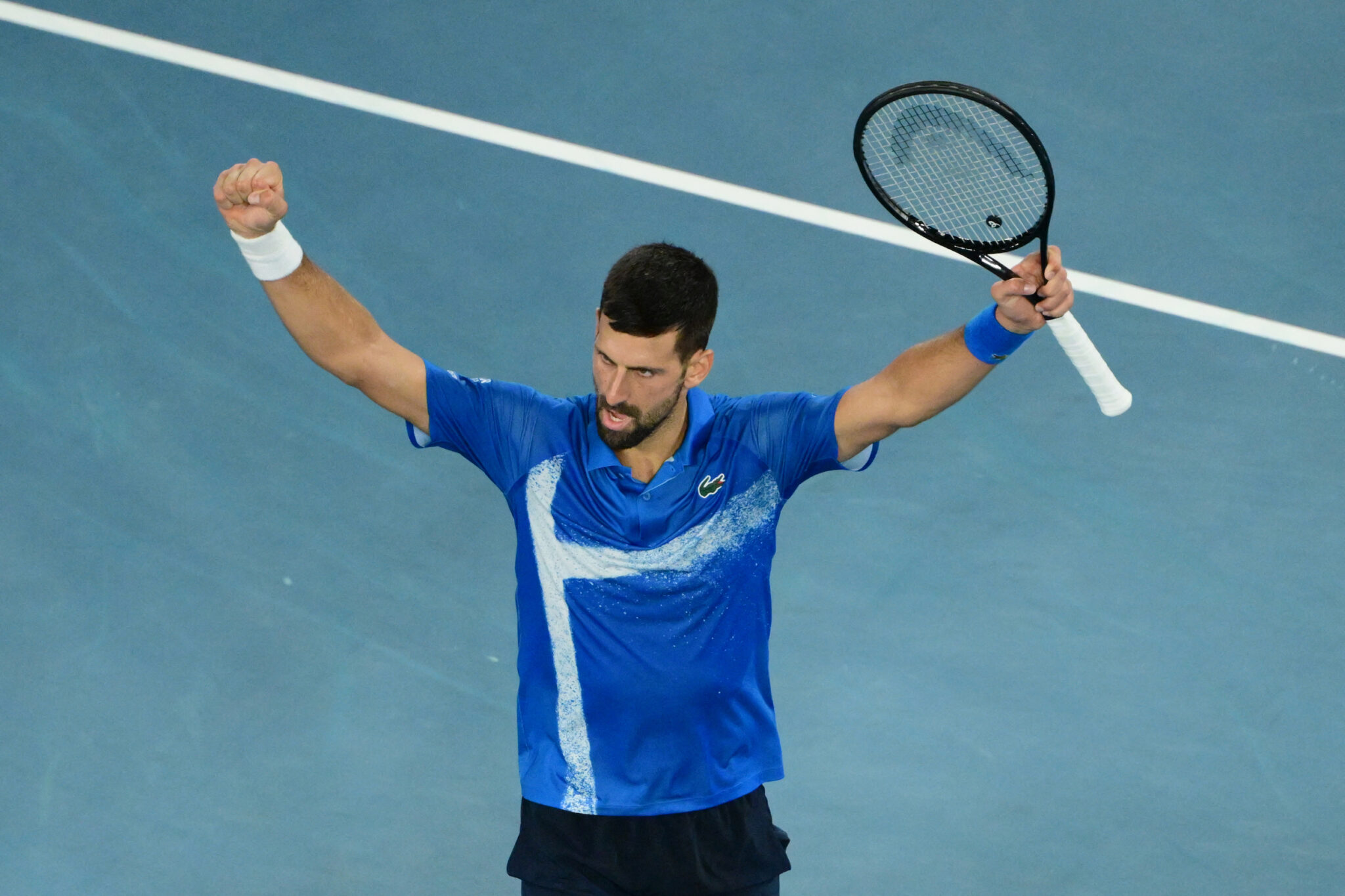 Australian Open Djokovic tames Alcaraz to set up vs Zverev