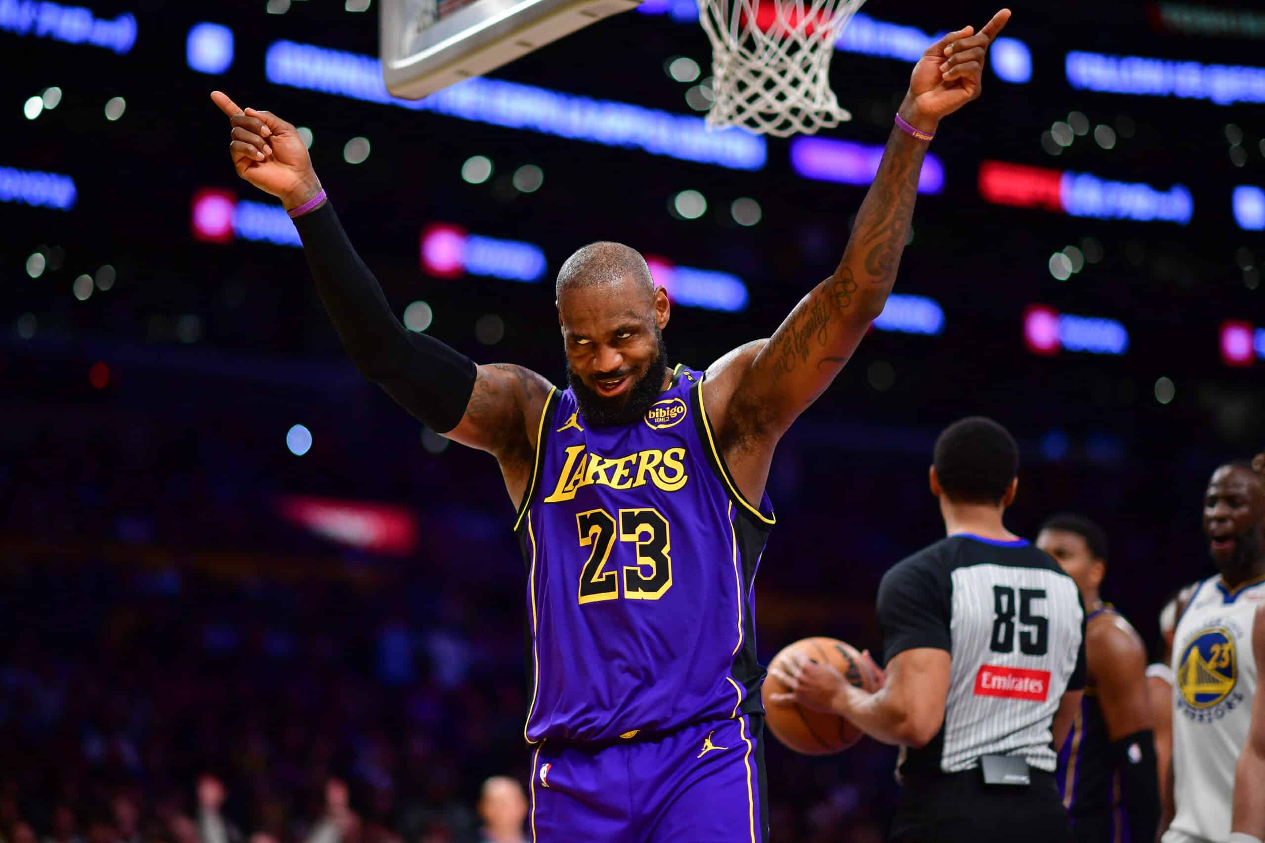 LeBron James NBA Golden State Warriors contra o Los Angeles Lakers LeBron James