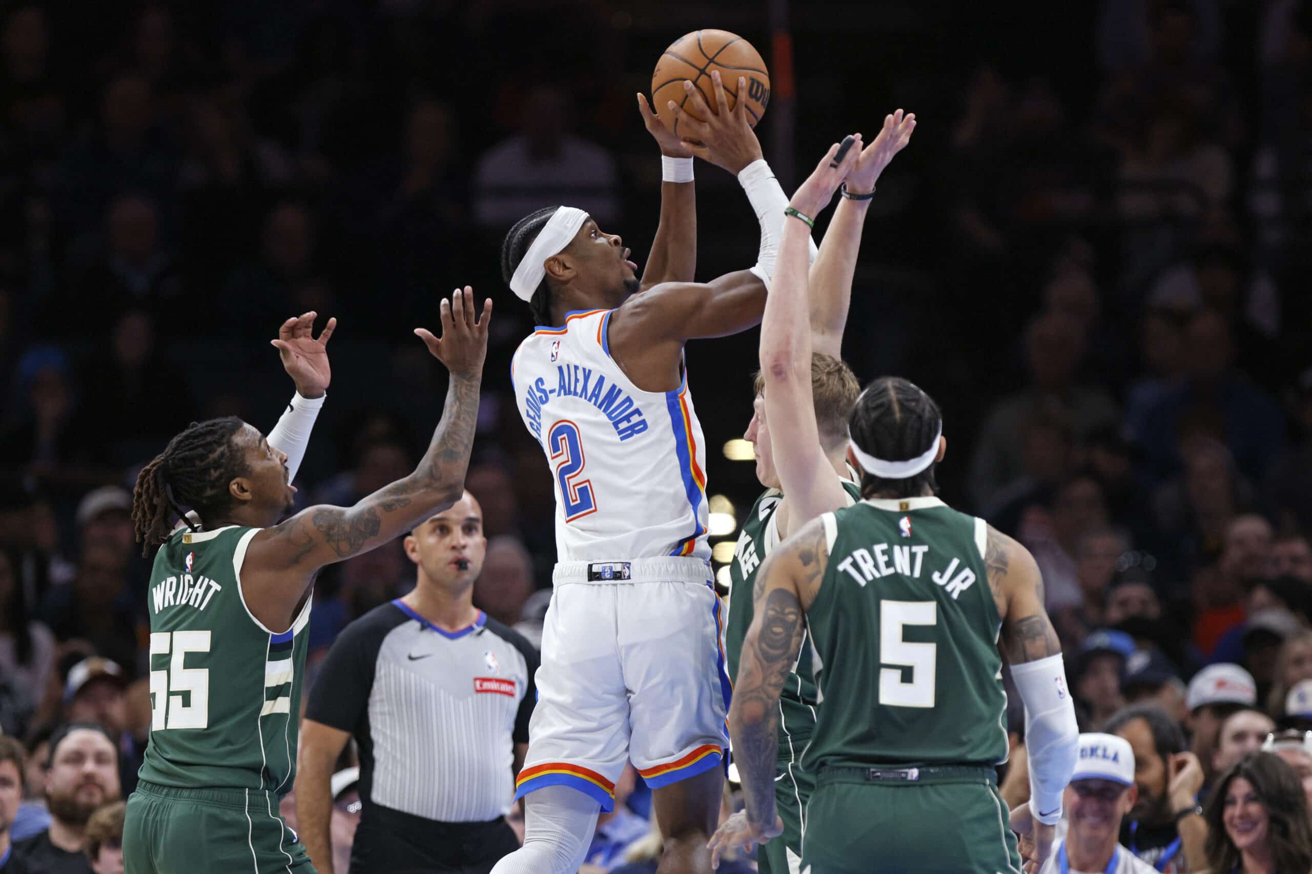 NBA Oklahoma City Thunder contra Milwaukee Bucks Shai Gilgeous-Alexander, Delon Wright, AJ Green, Gary Trent Jr.