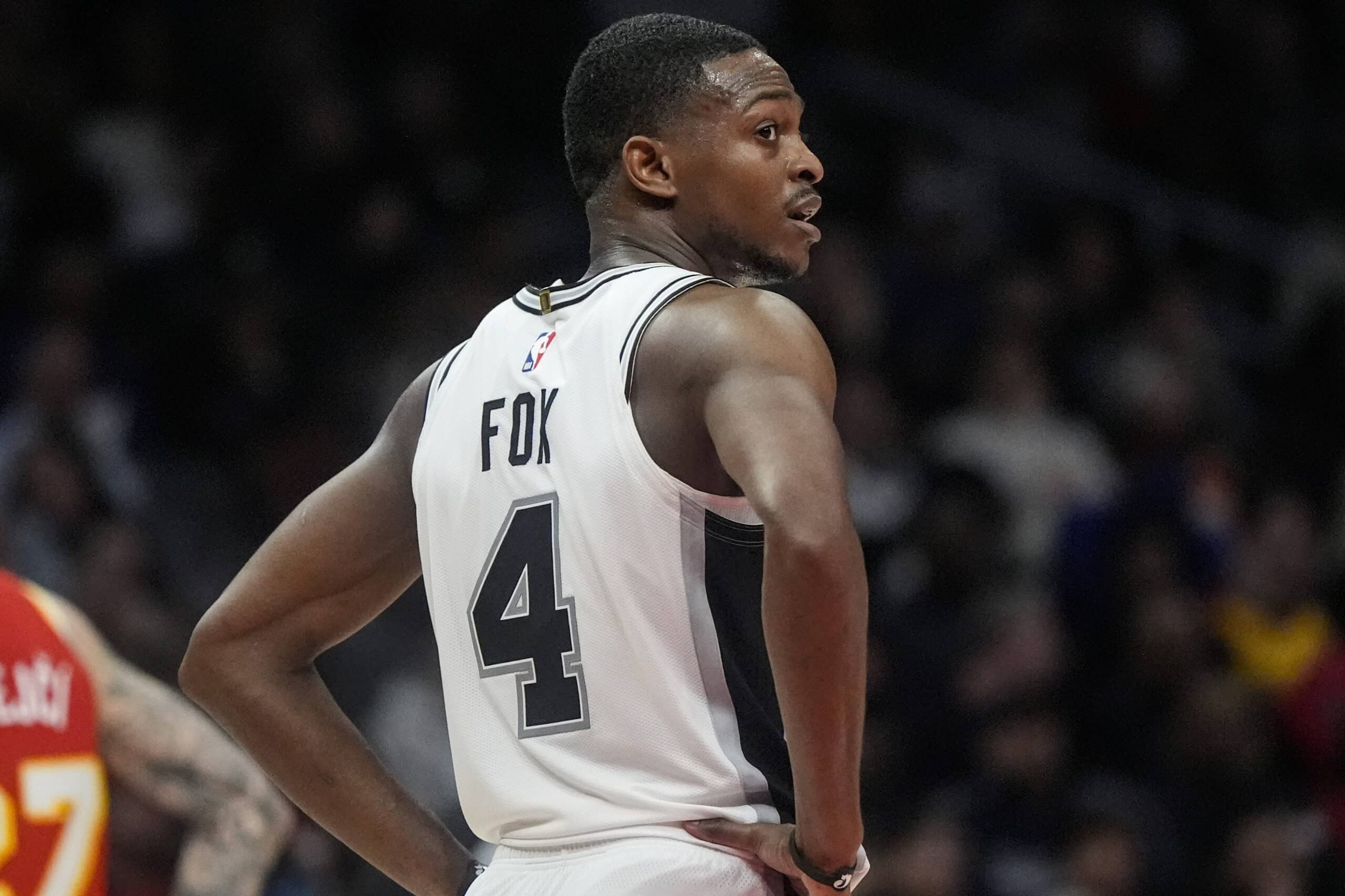 San Antonio Spurs De'araron Fox NBA